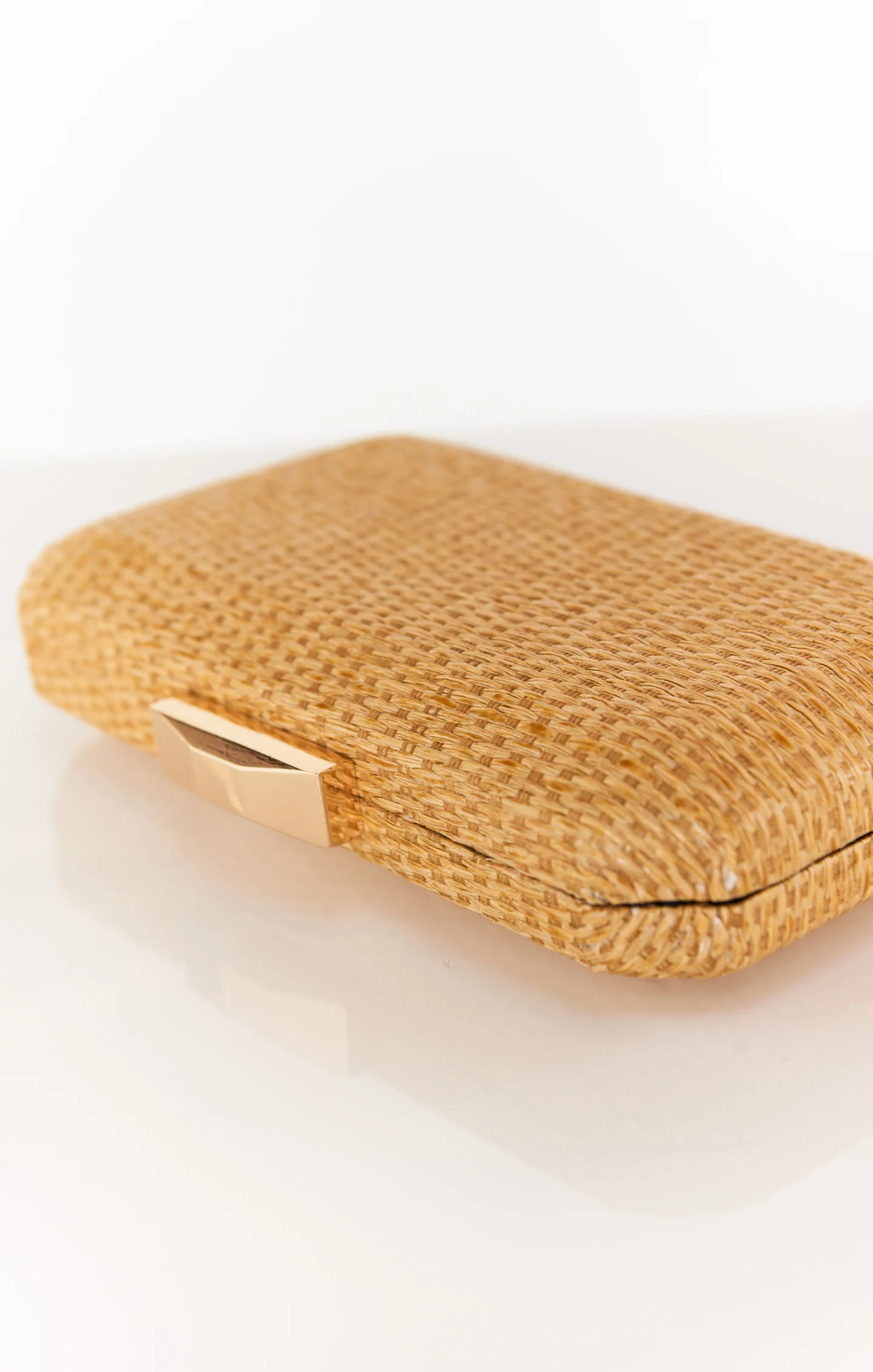 Norah Woven Clutch ~ Natural
