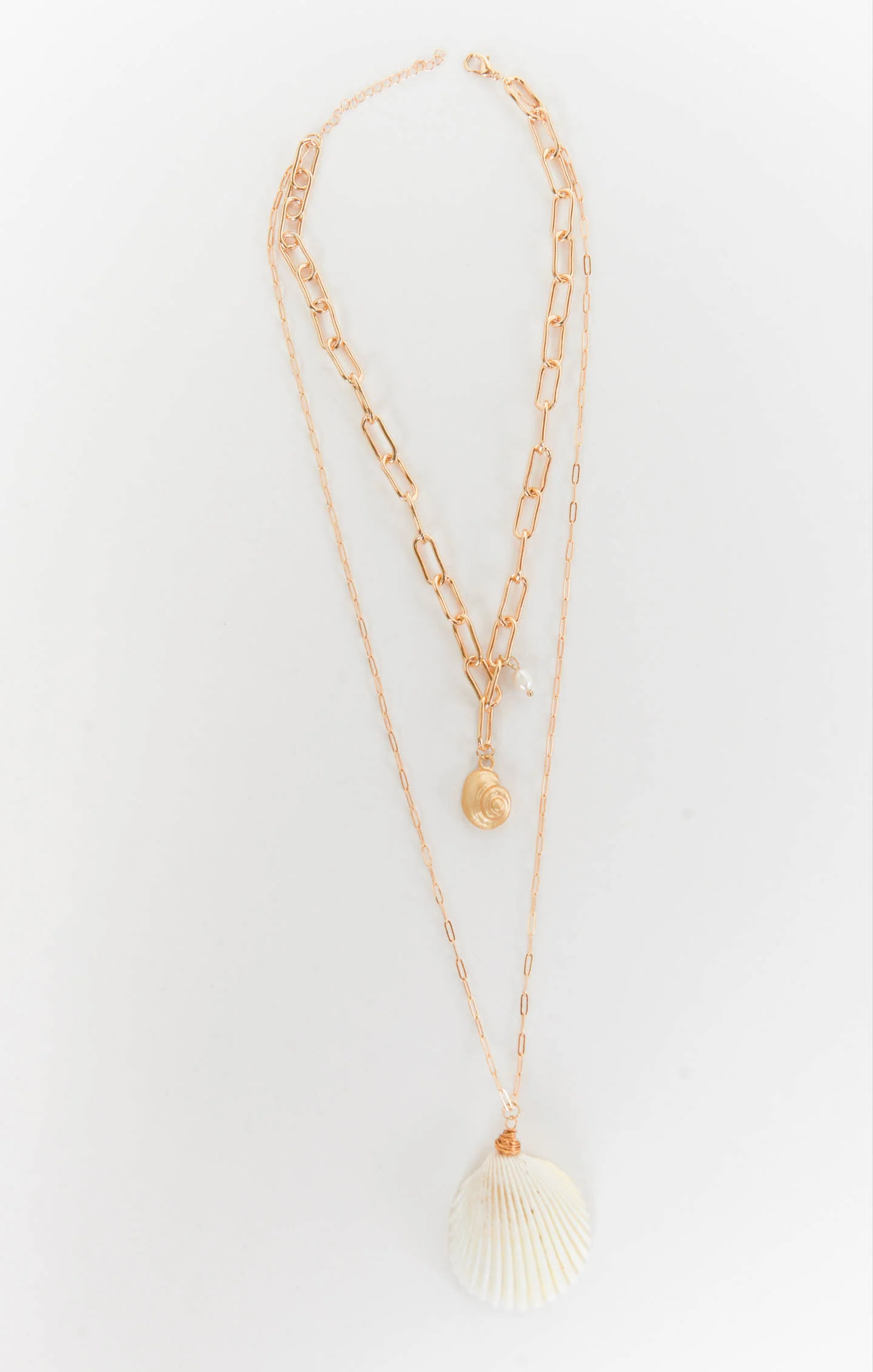 Shell Chain Necklace ~ Gold