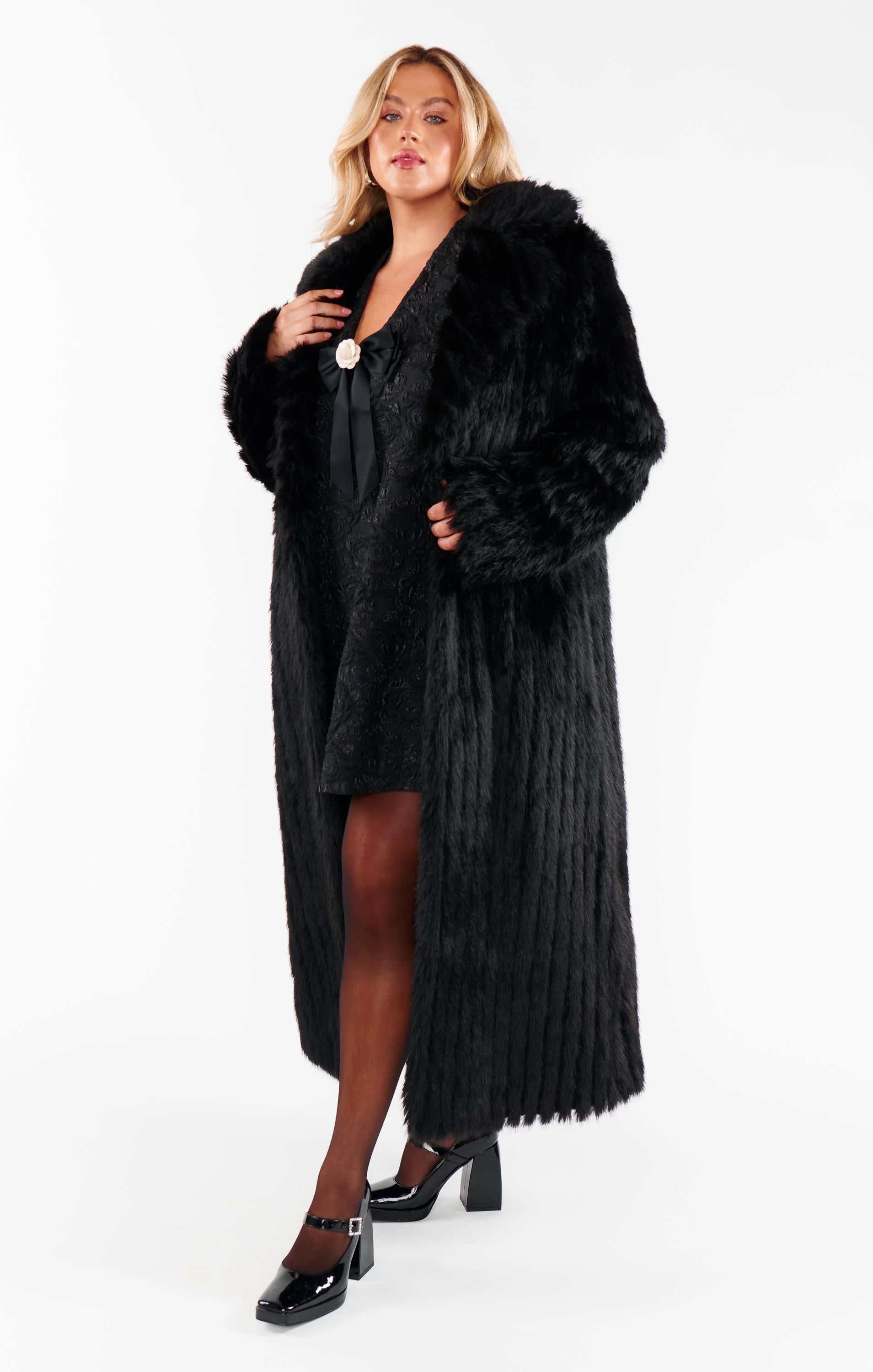 Plaza Coat ~ Faux Fur