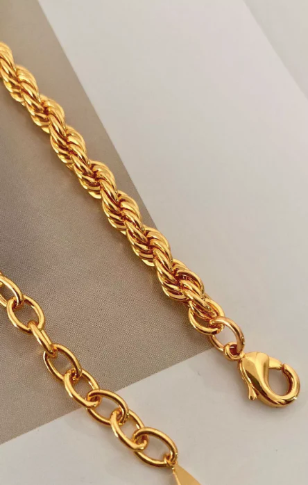 OMA The Label The Caroline Chain Necklace ~ Gold