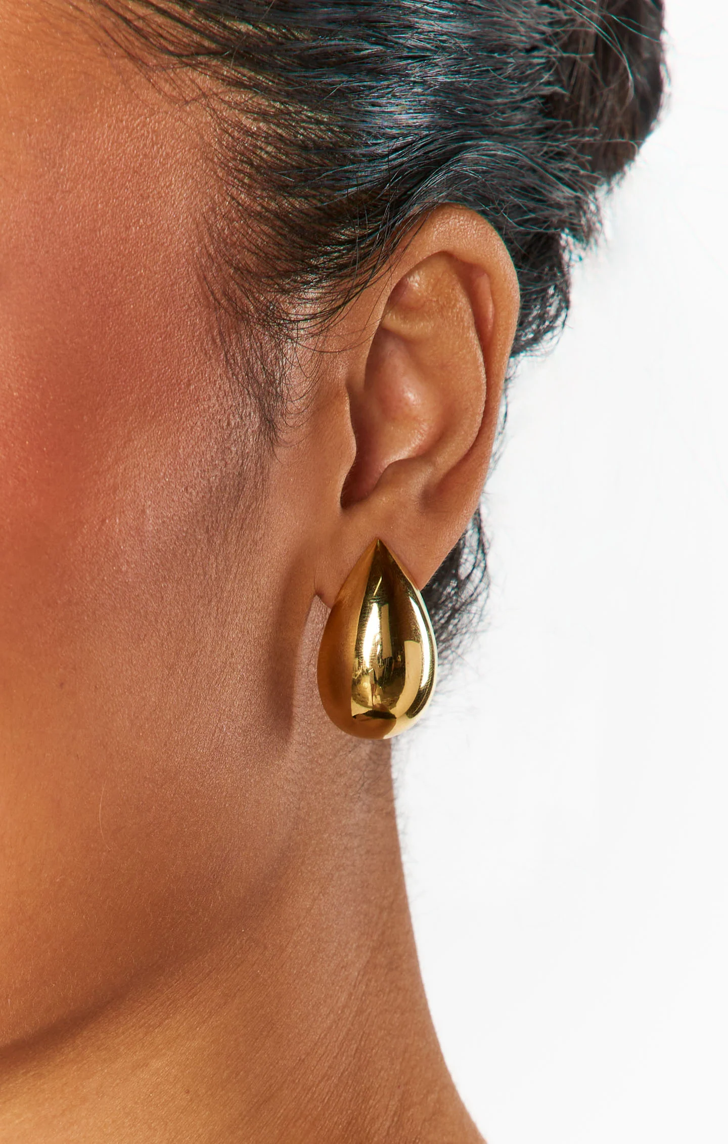 Faithy Jewels Large Teardrop Earring ~ Gold