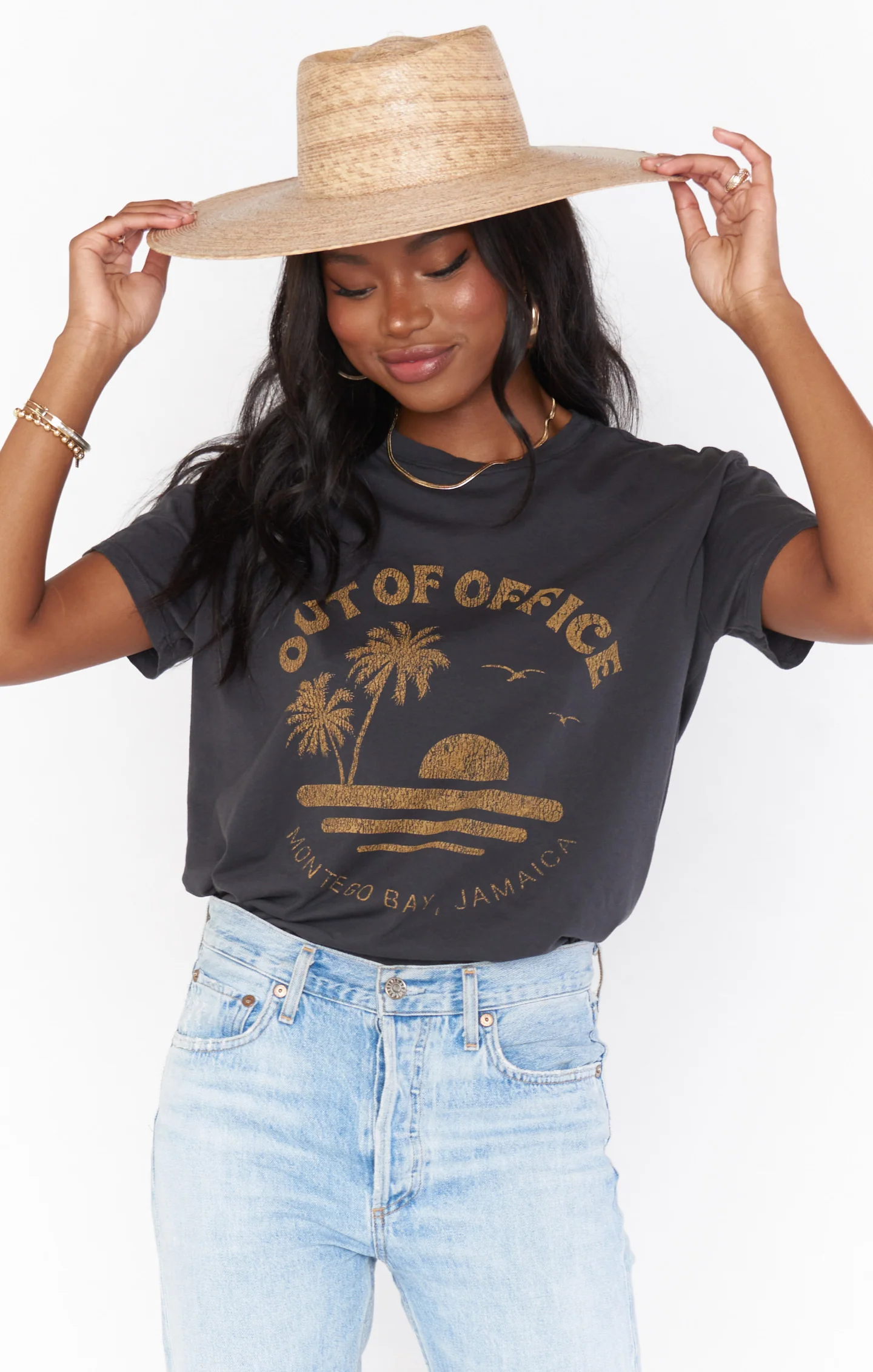 Thomas Tee ~ Out Of Office Graphic