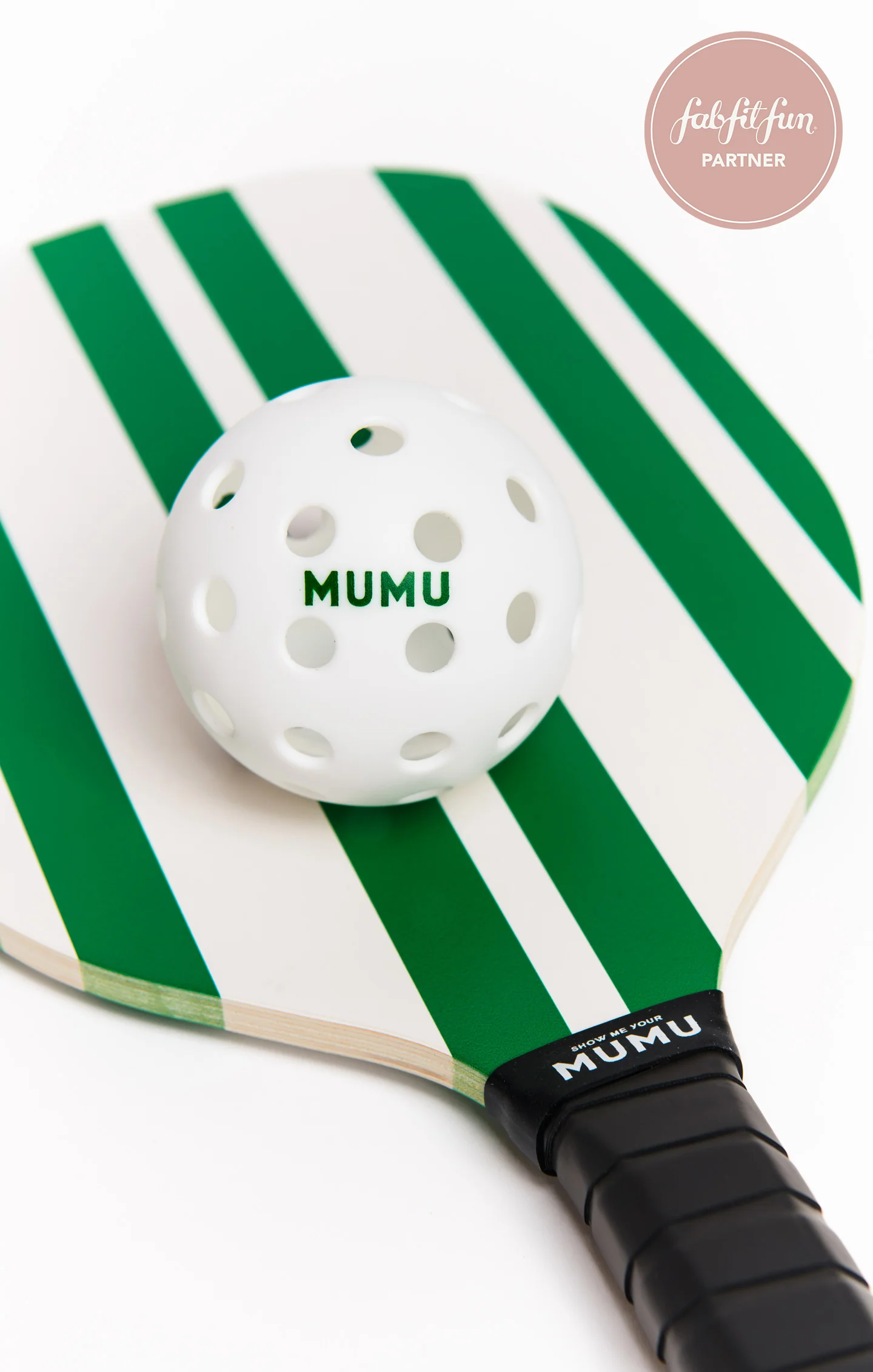 Pickleball Set ~ Green/White