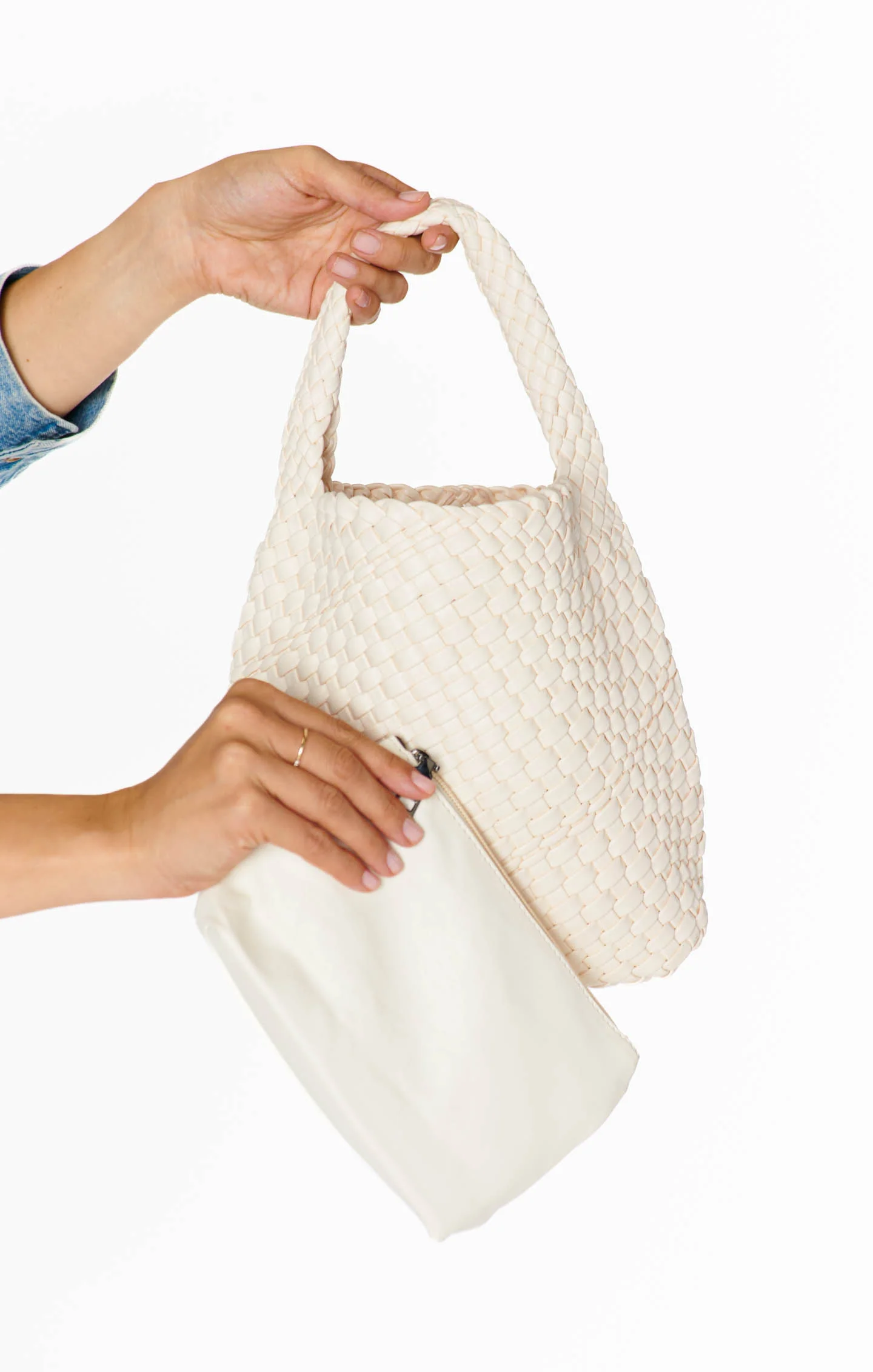 Mayce Woven Bag ~ Off White