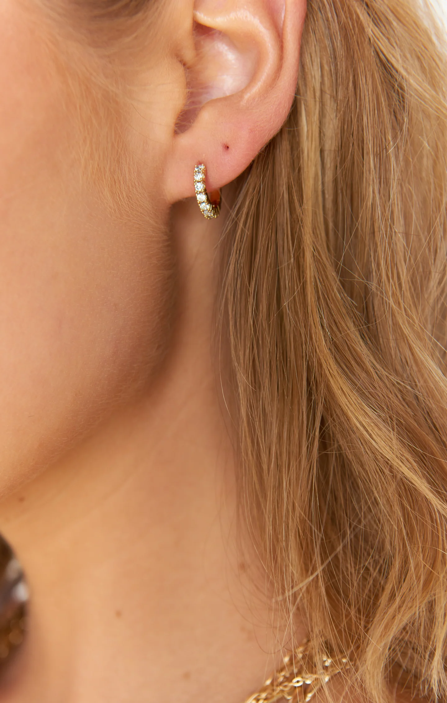 Sofia Huggie Earrings ~ Gold