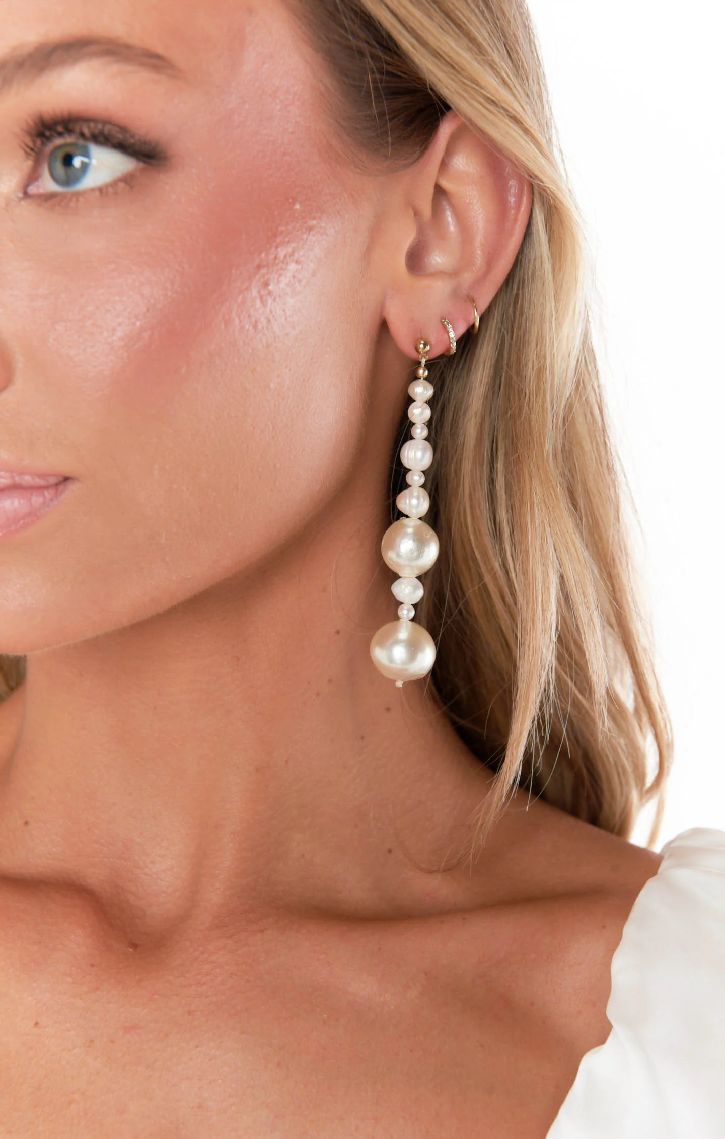 The Angela Pearl Earrings ~ Ivory