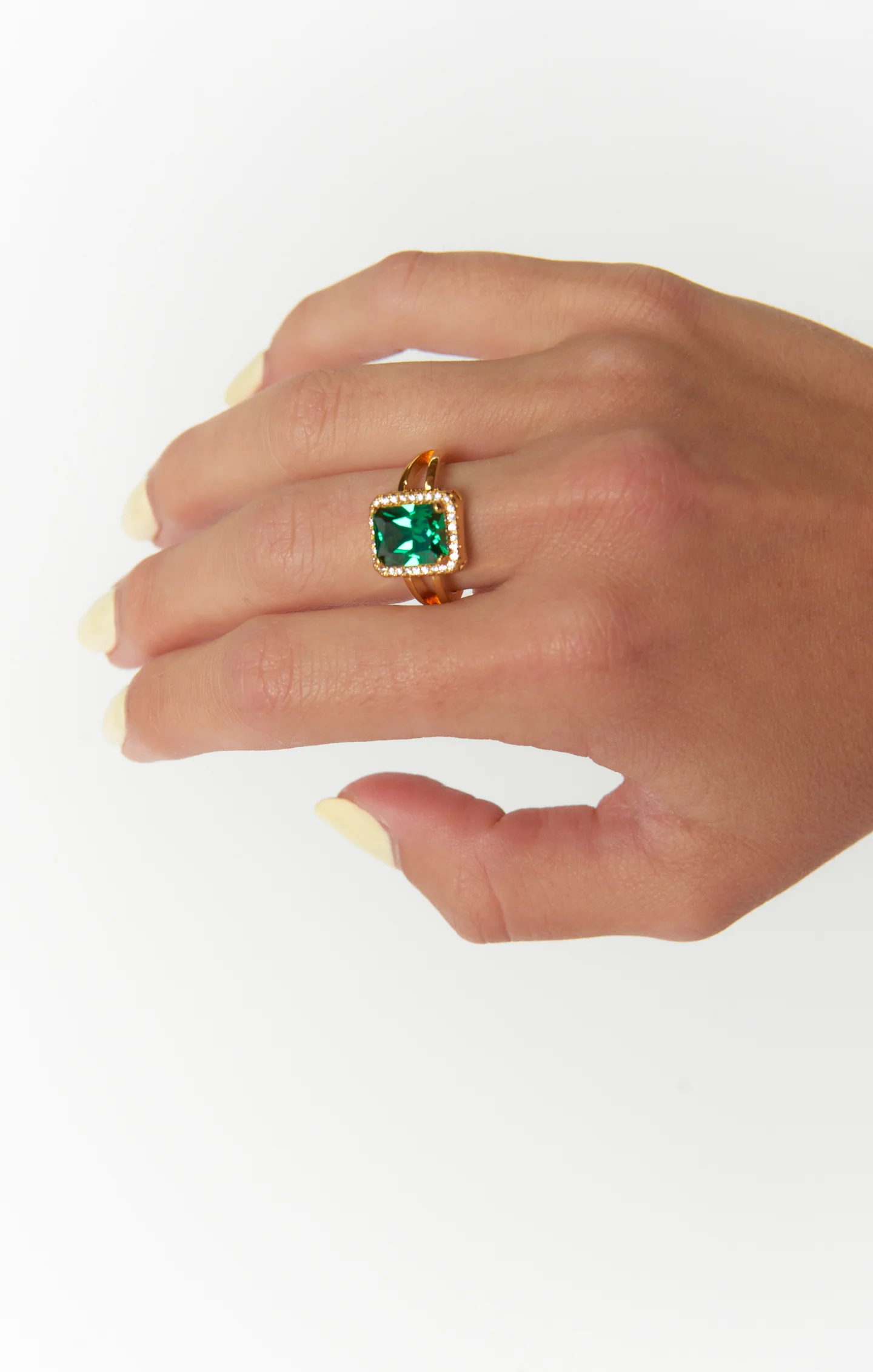 Vanessa Mooney The Amoy Ring ~ Emerald