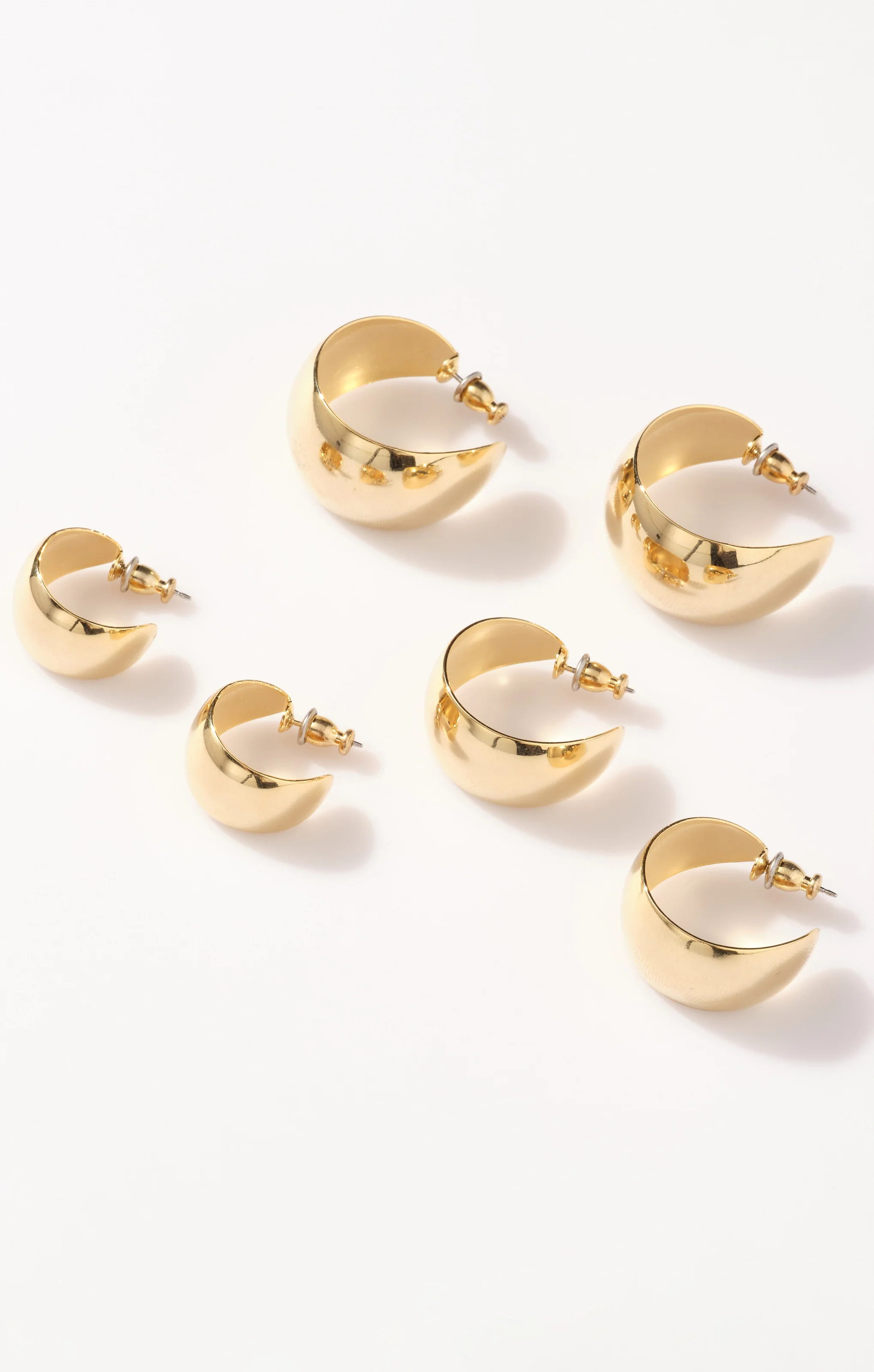 Faithy Jewels Mini Lucy Hoop Earrings ~ Gold