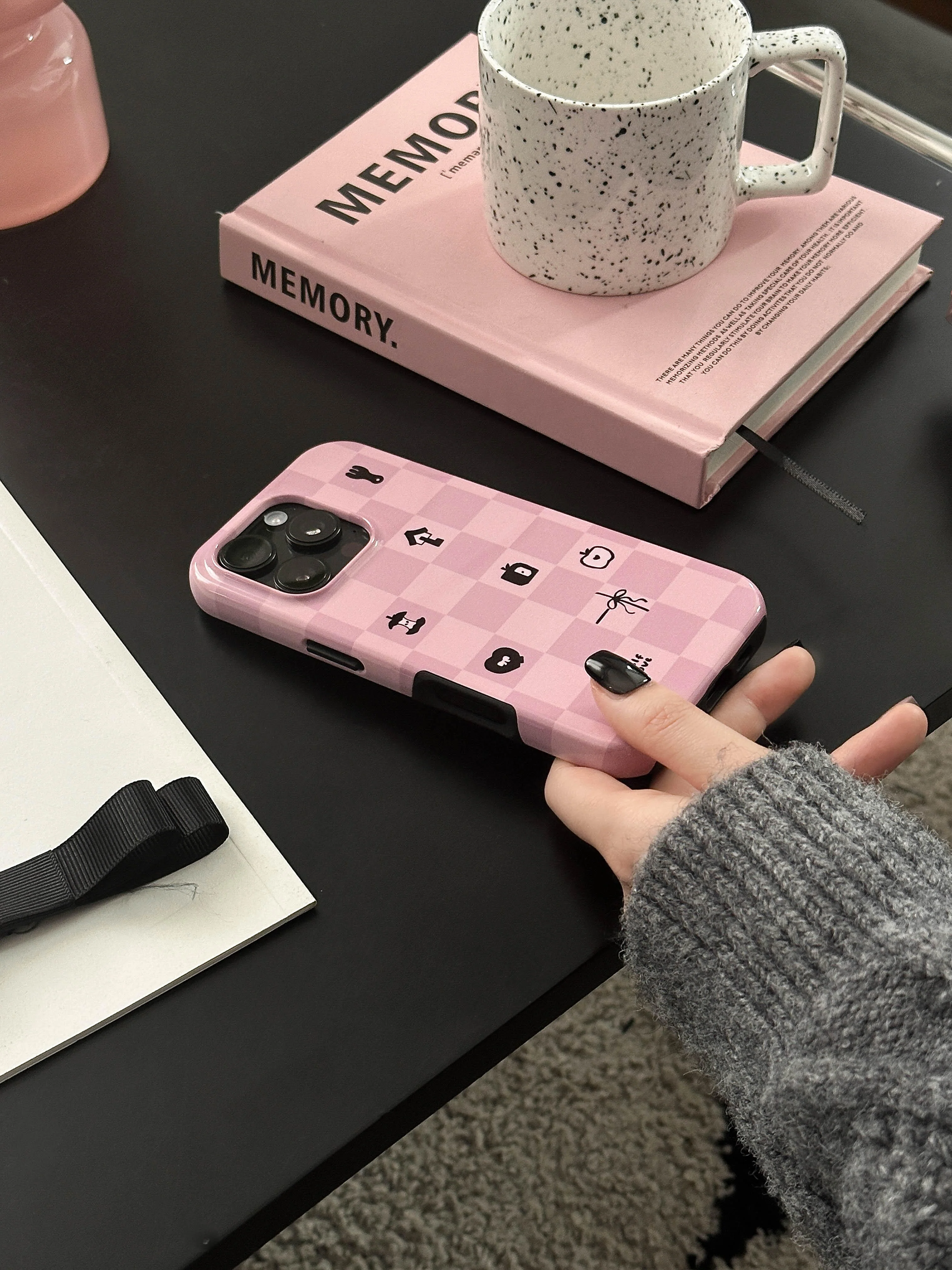 Mist Pink Checkered Print Double Layer Phone Case