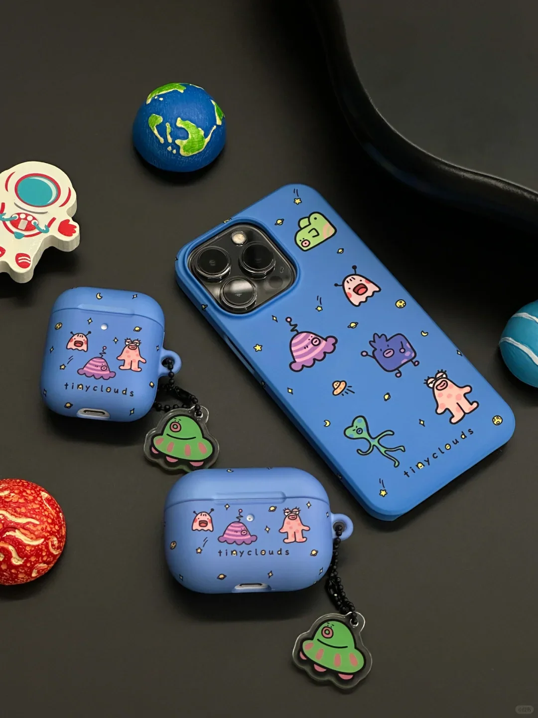 Alien Printed Funny Phone Case