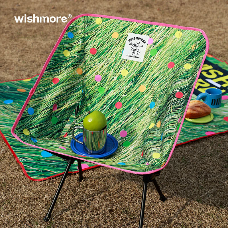 Spots Foldable Outdoor Camp Chair