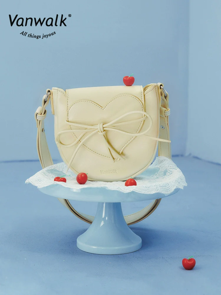 Heart Strap Flap Shoulder Bag