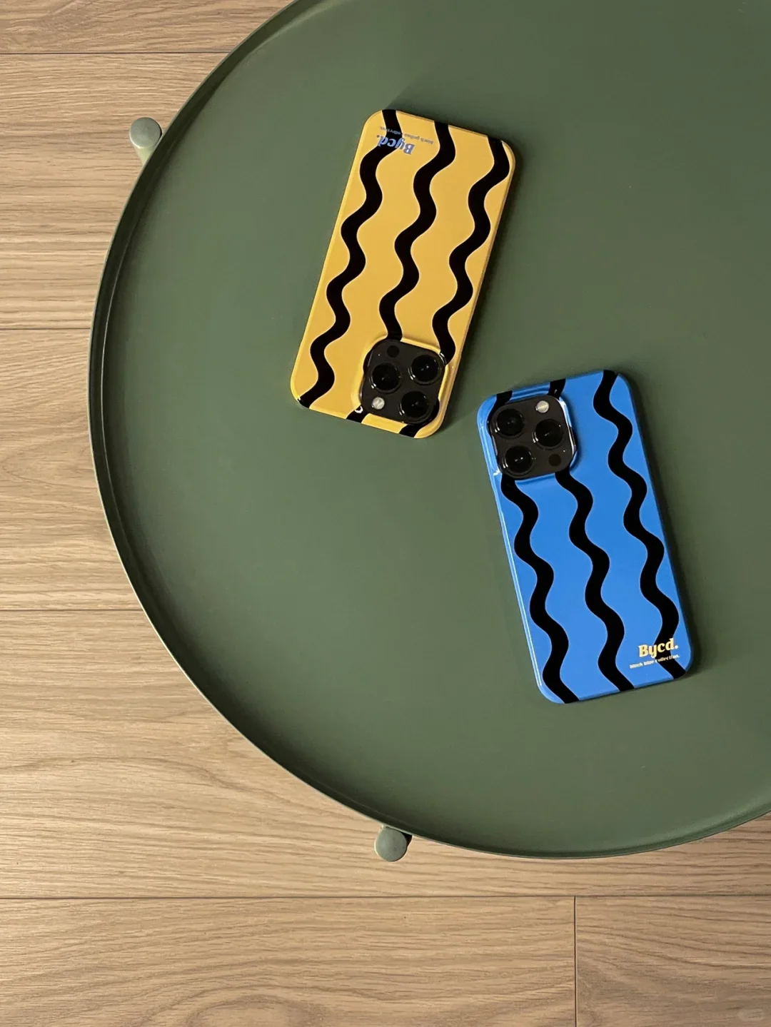 Blue Yellow Waves Printed Phone Case