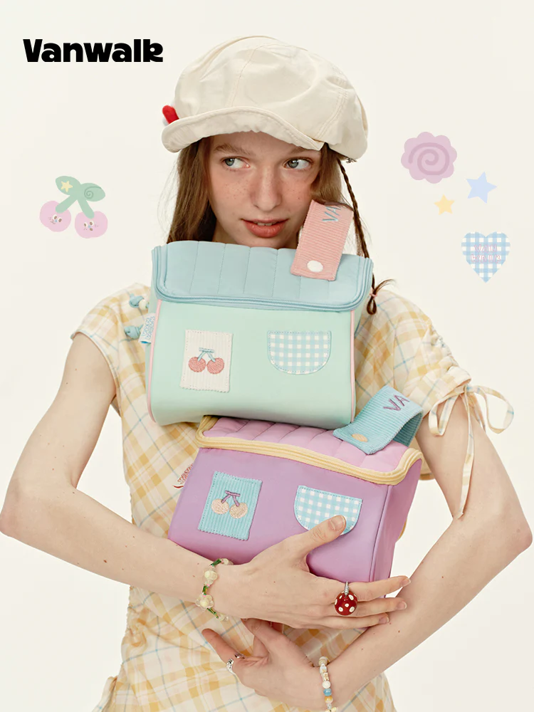 Vanwalk Cherry House Portable Makeup Pouch