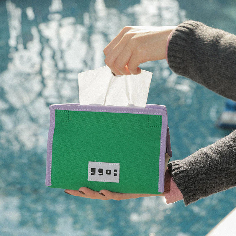 Color Clash Tissue Box Cover