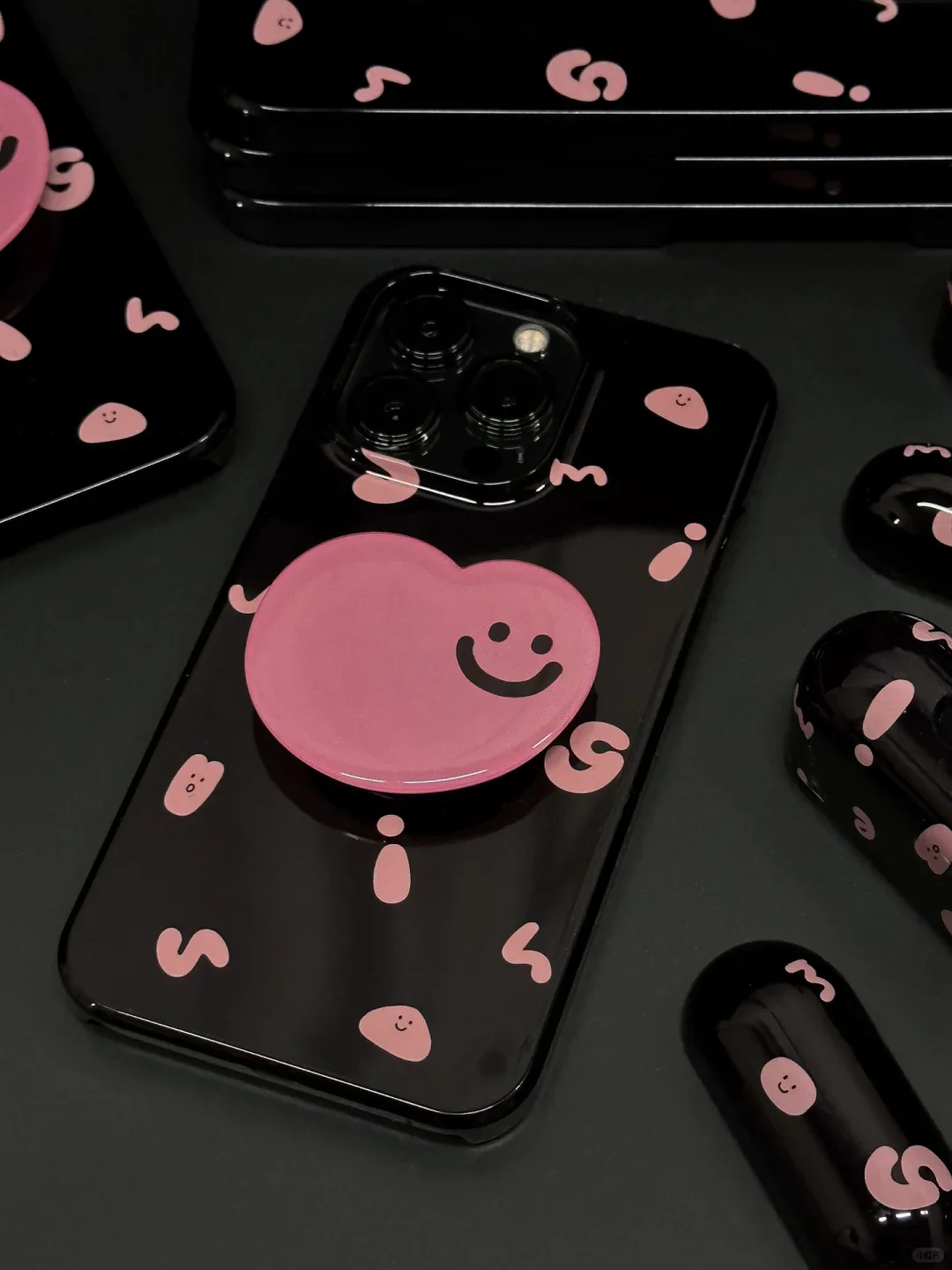 Black Pink Bean Printed Funny Phone Case