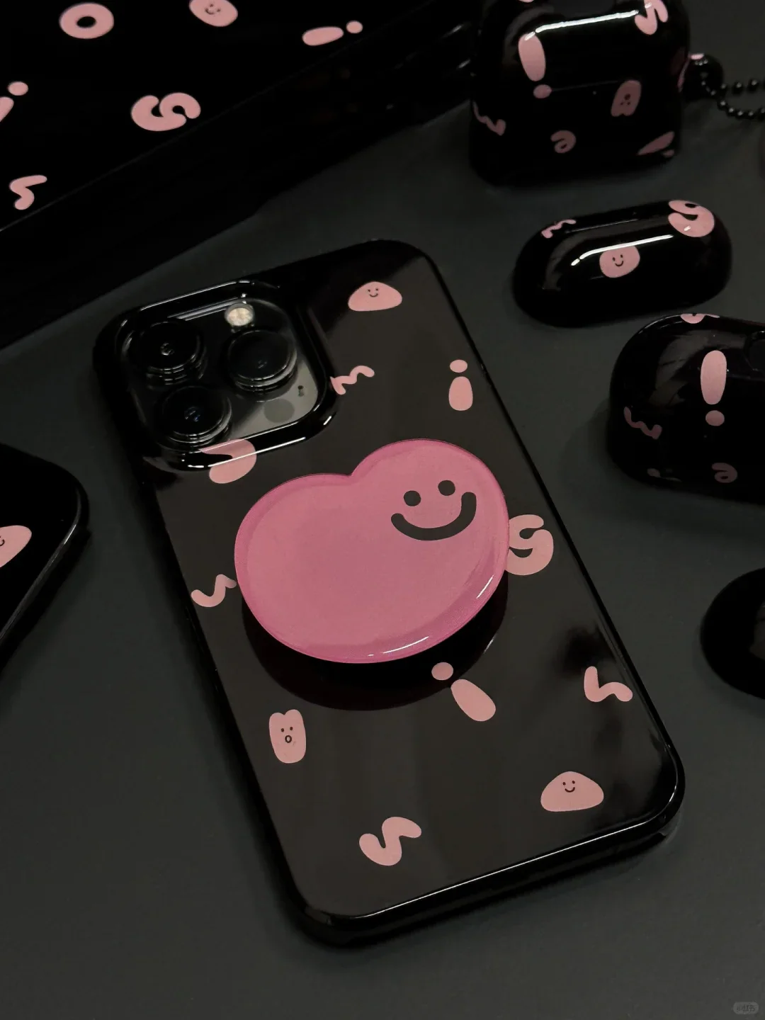 Black Pink Bean Printed Funny Phone Case
