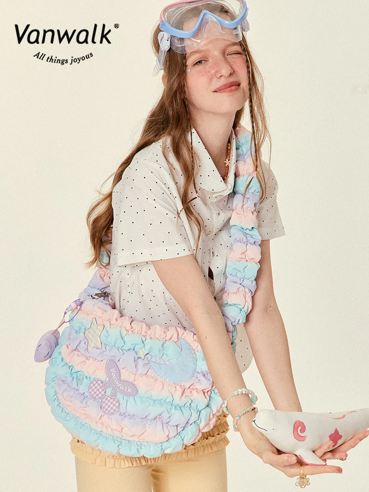 VANWALK Bubble Island Ruffled Cloud Crossbody Bag
