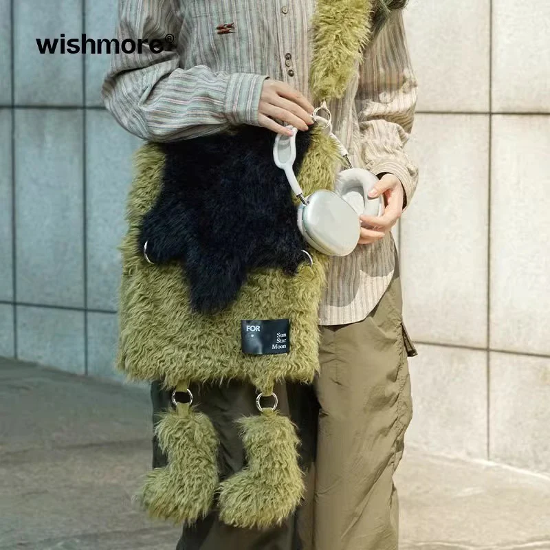 Star Plush Shoulder Bag