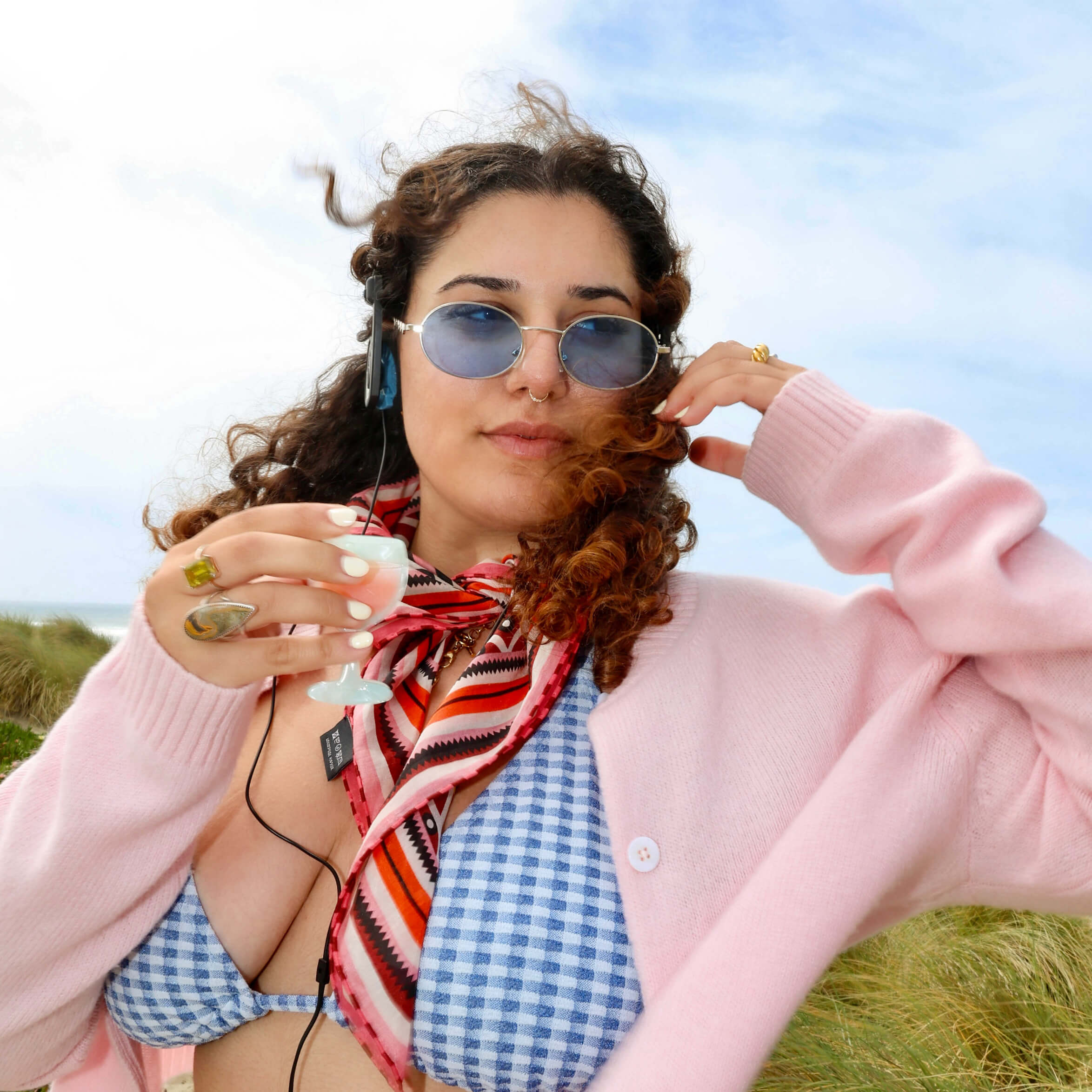 Midi Rose Wine Glass Hair Claw Clip