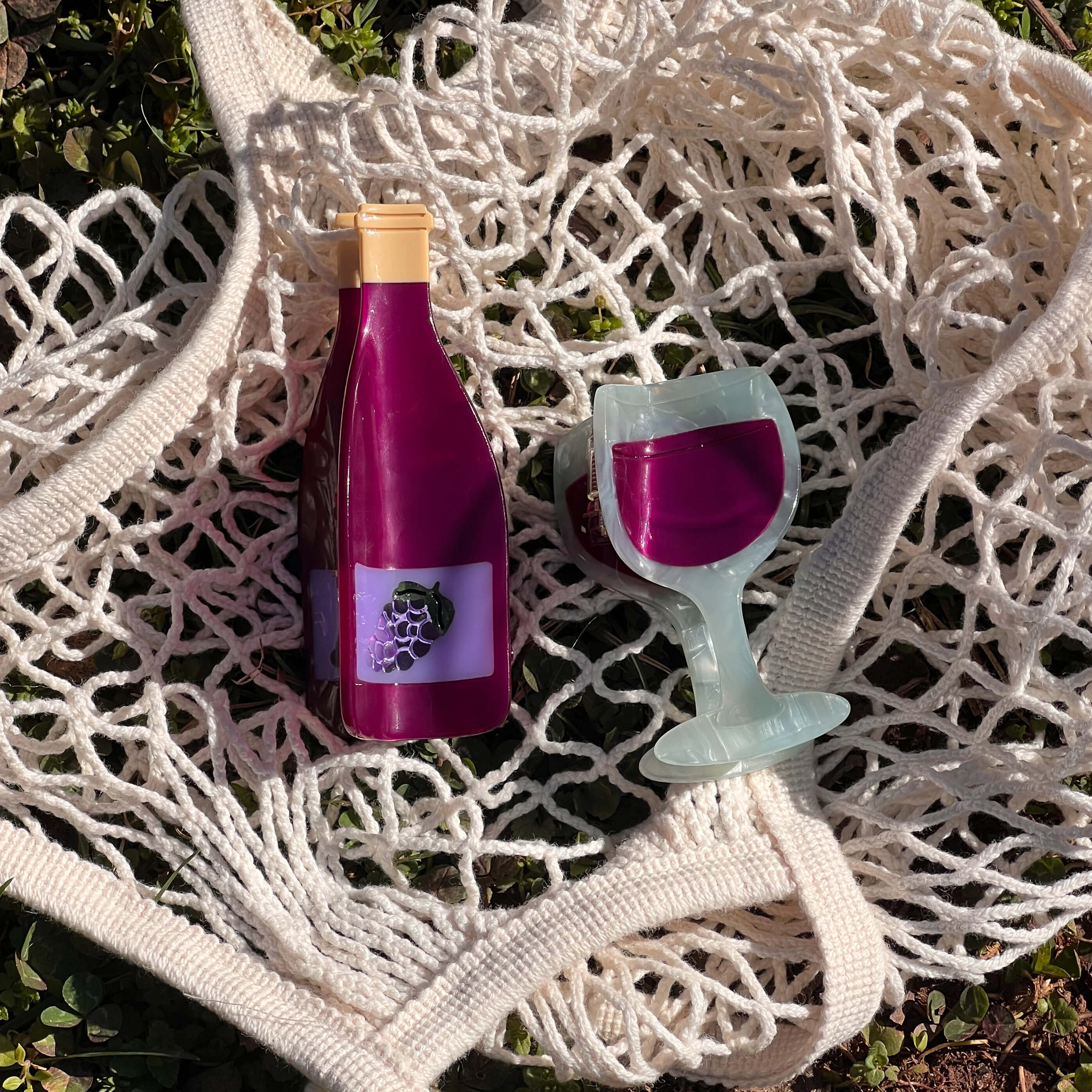 Midi Red Wine Glass Hair Claw Clip