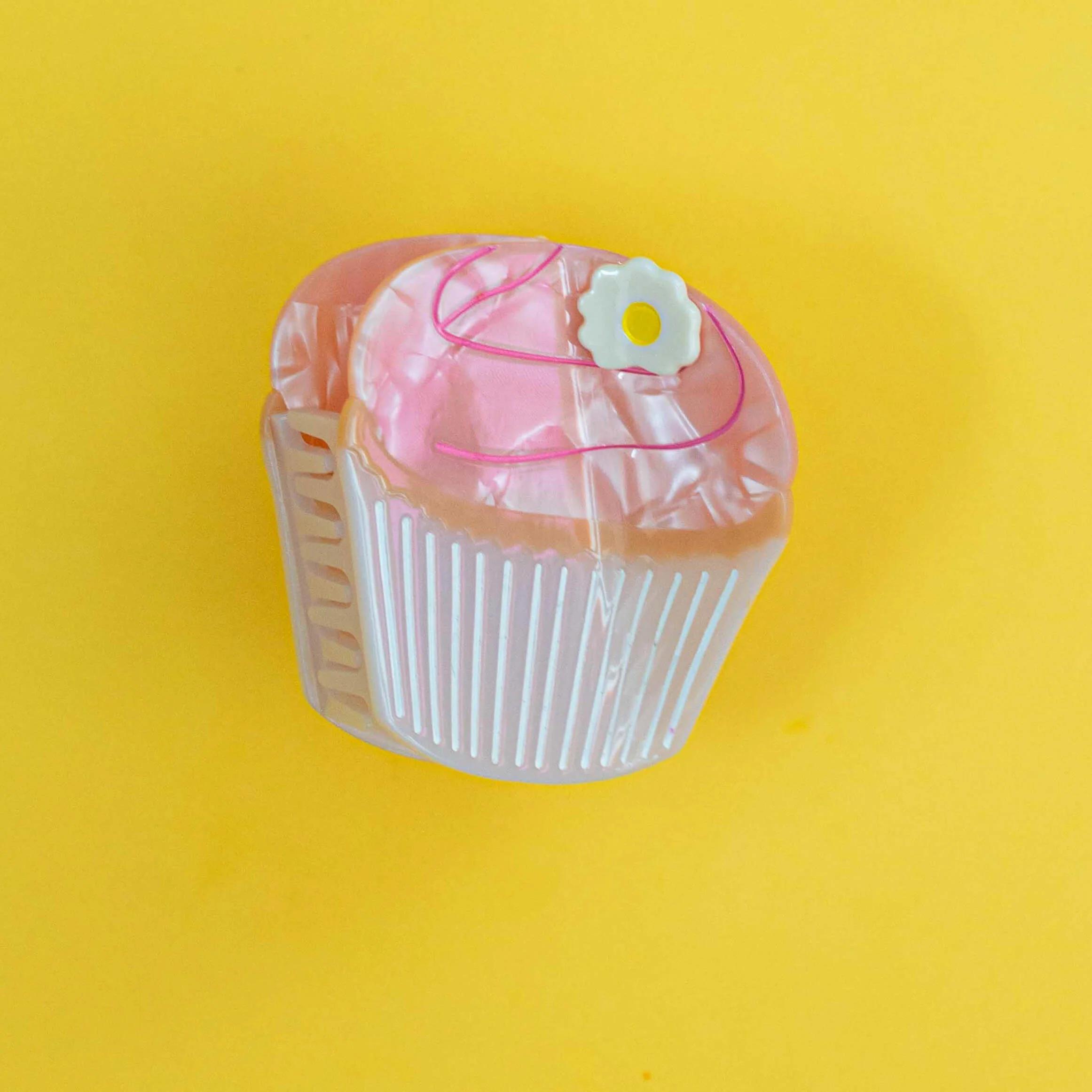 Midi Carrie Cupcake Hair Claw Clip