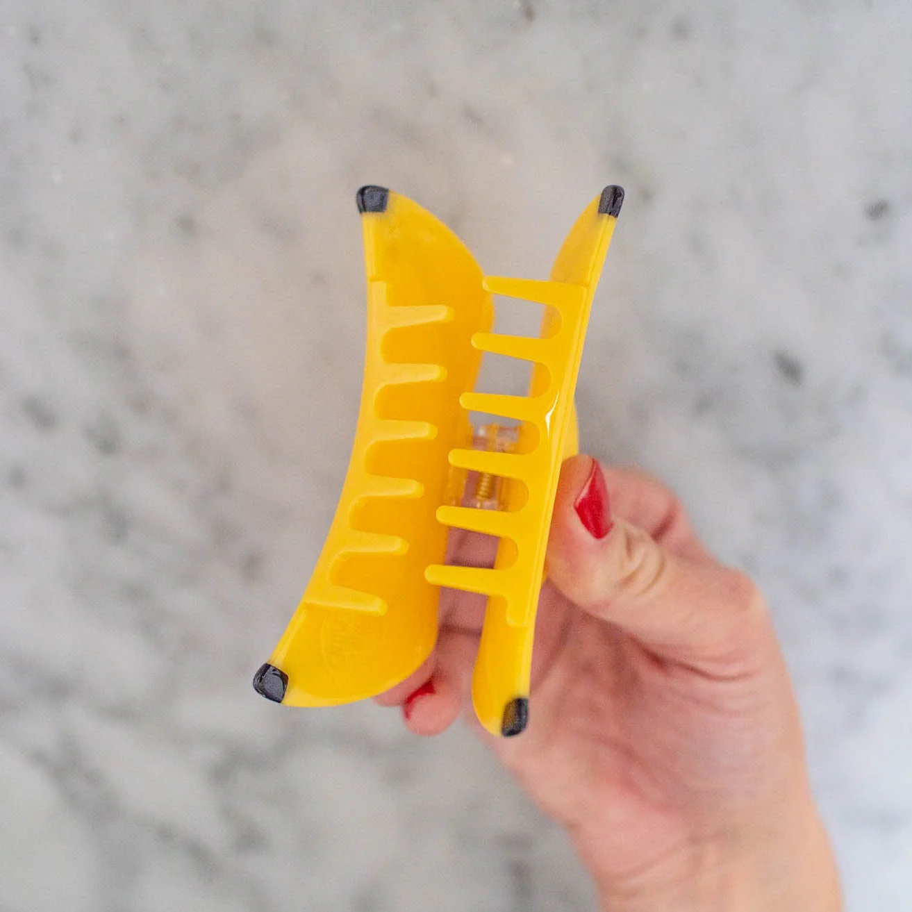 Large Banana Hair Claw