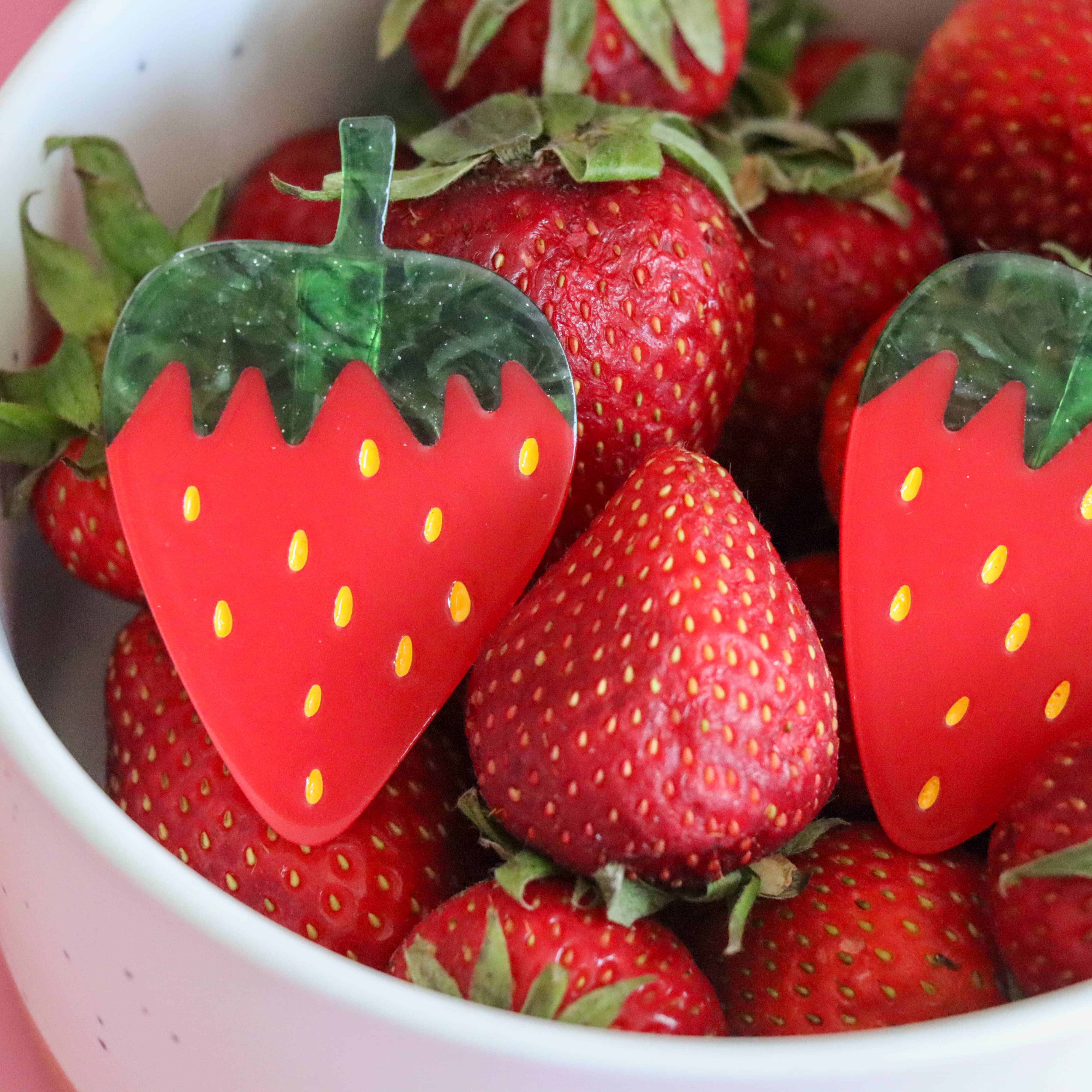 Strawberry Alligator Hair Clip Set