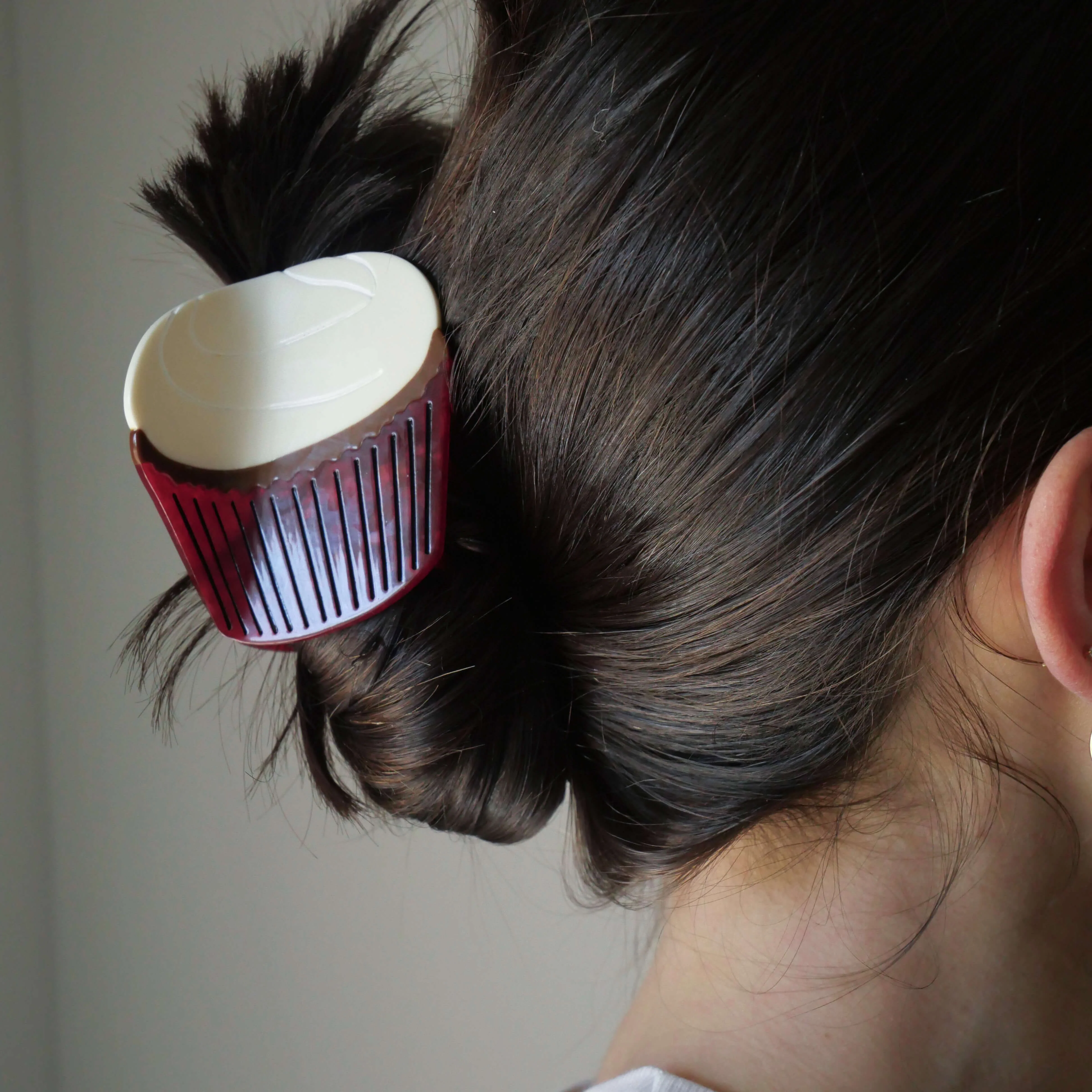 Midi Red Velvet Cupcake Hair Claw Clip