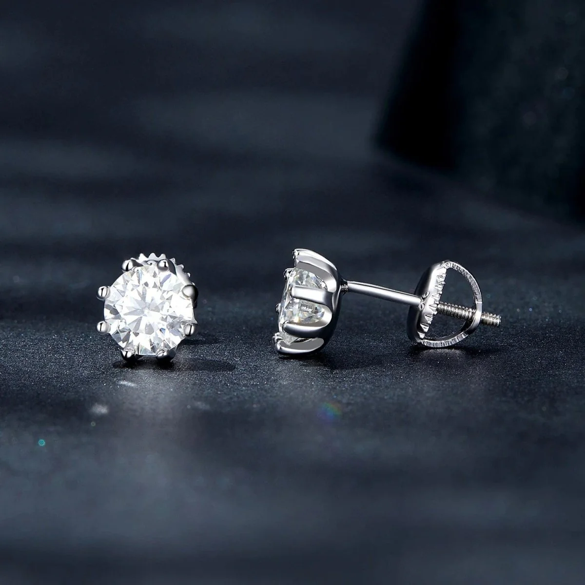 Pangama Classic Moissanite Stud Earrings