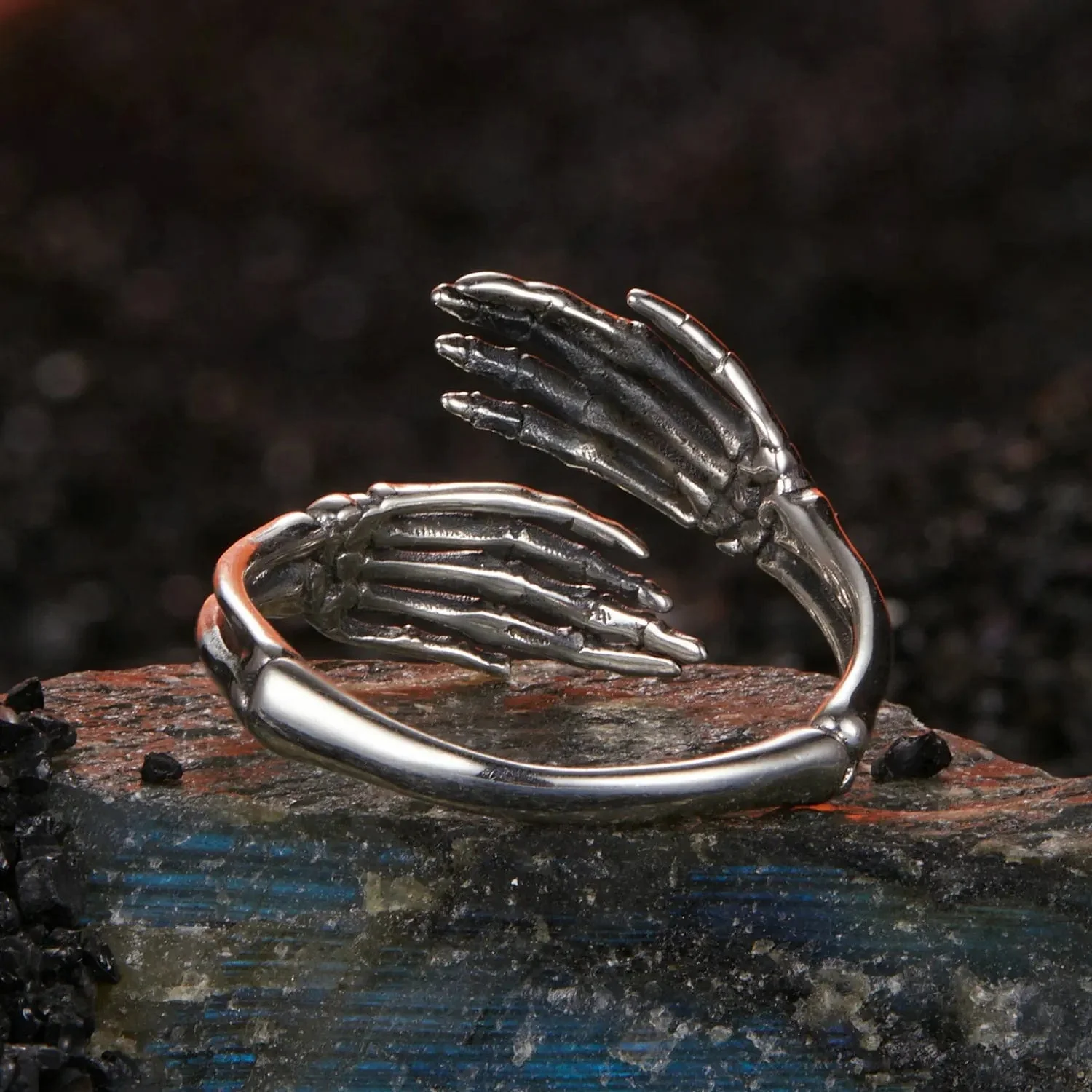 Halloween Skeleton Hands Hug Ring
