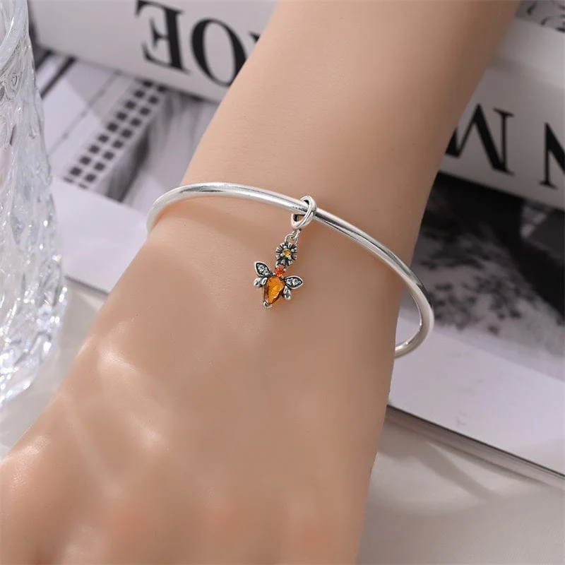 Sparkling Bee Dangle Charm