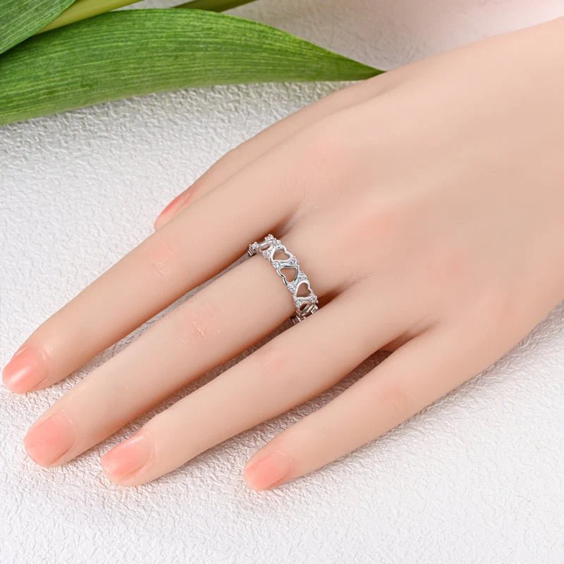 Eternal Love Heart Band Ring