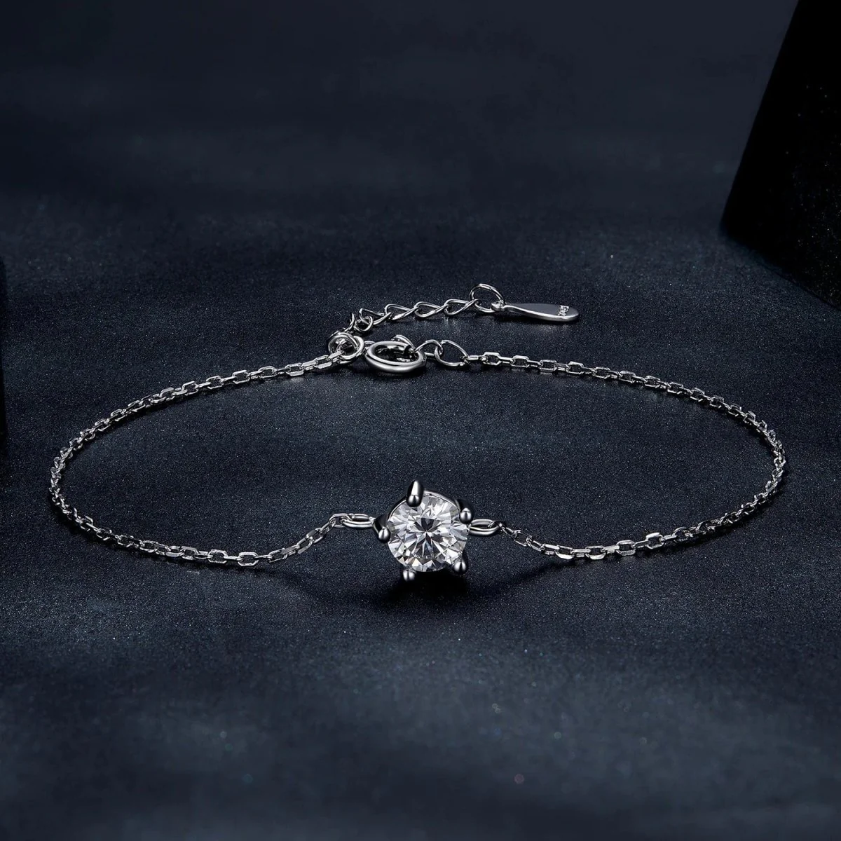Pangama Solitaire Sterling Silver Moissanite Bracelet