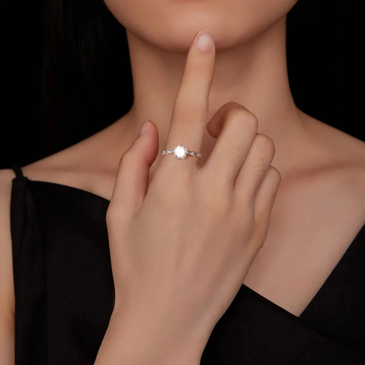 Pangama Floral Moissanite Engagement Ring