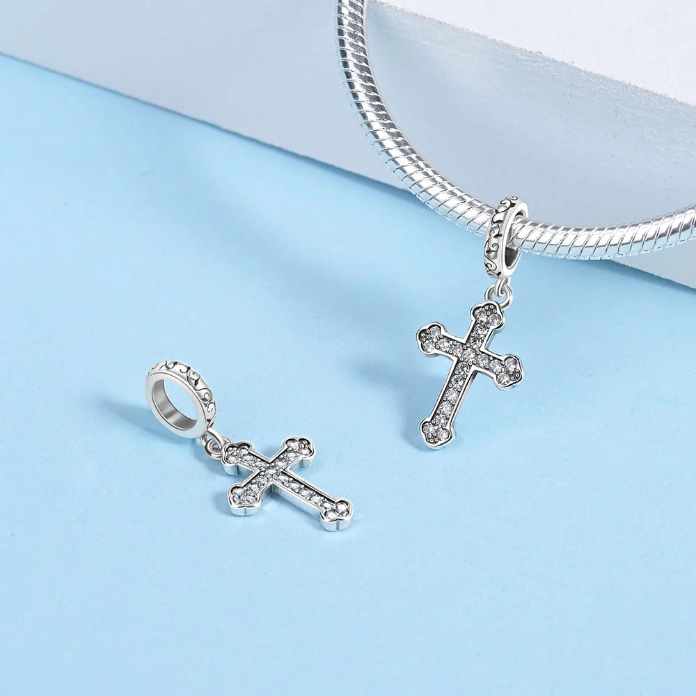 Sparkling Cross Pendant