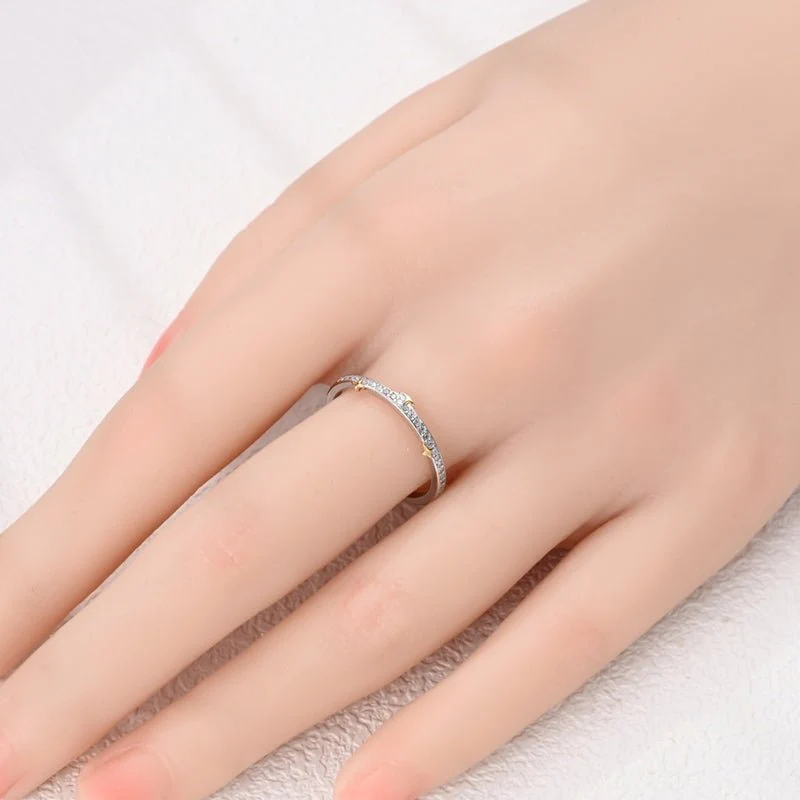 Dainty Star Accent Pavé Band Ring