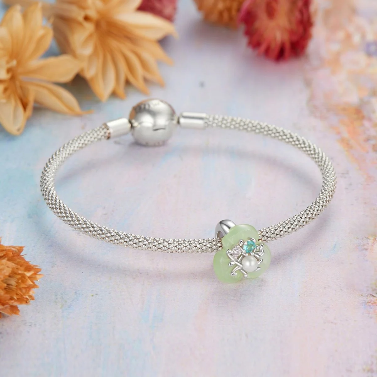 Green Blossom Charm