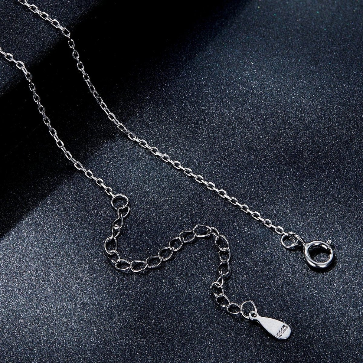 Pangama Moissanite Halo Necklace