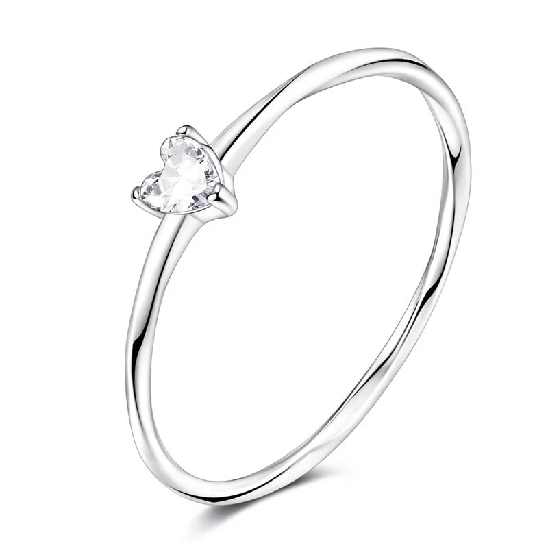 Sparkling Heart Solitaire Ring