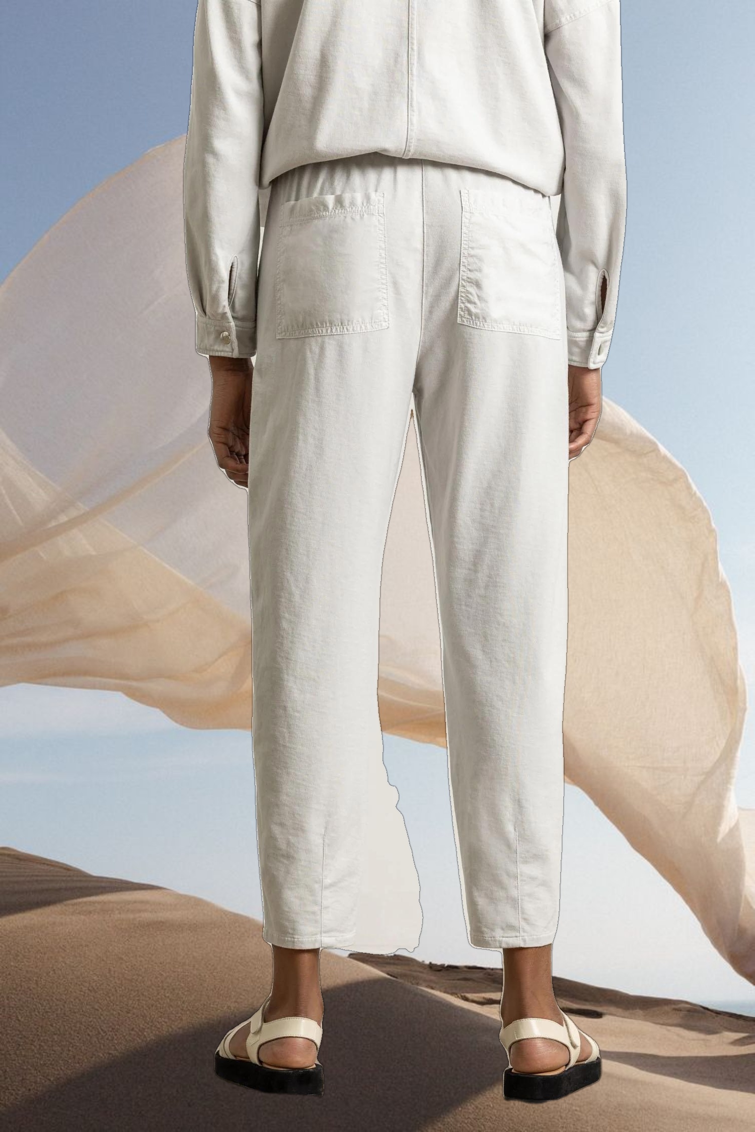 Barrel Leg Ankle Pant