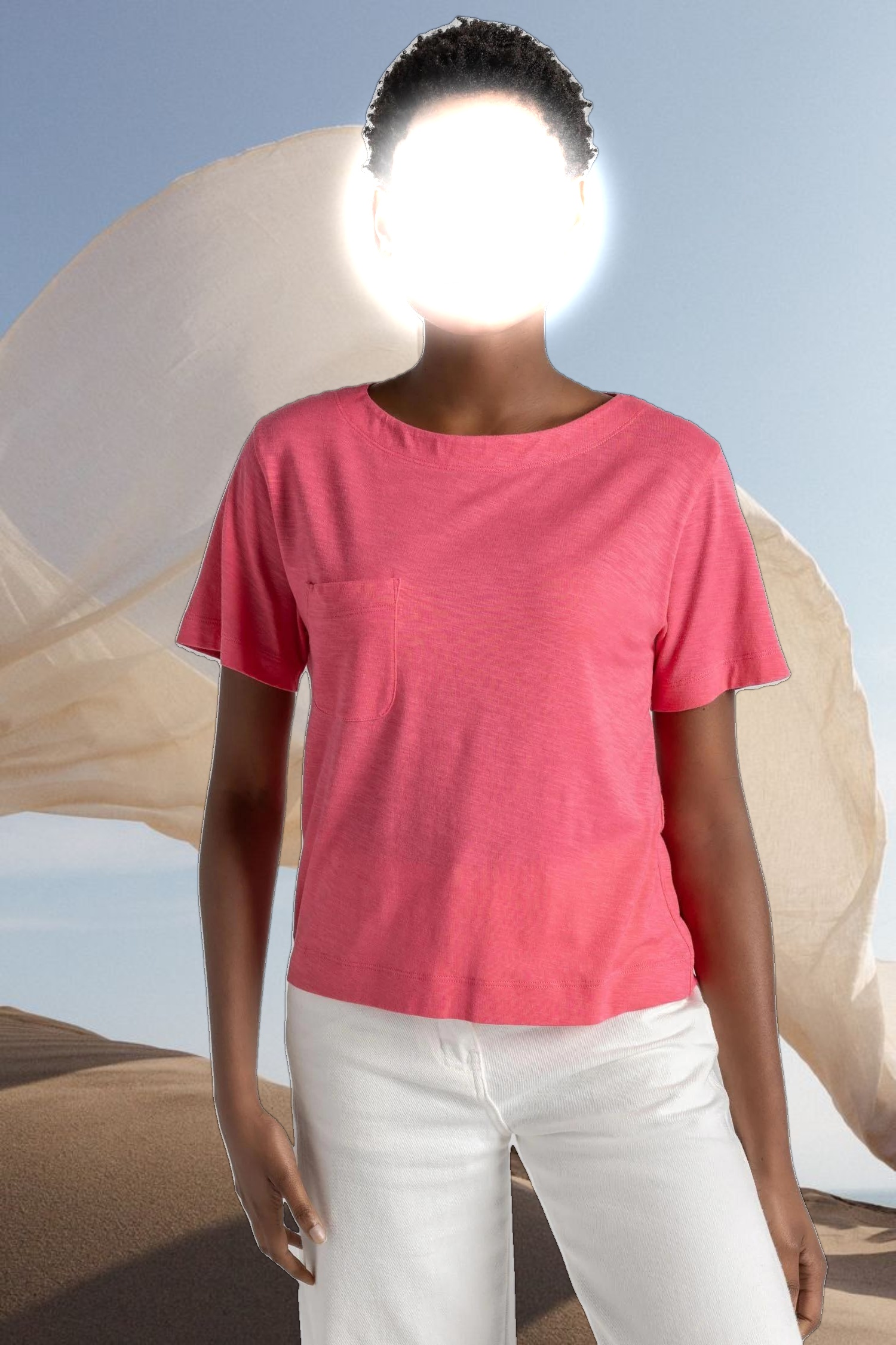 Easy Short Sleeve Pocket Tee