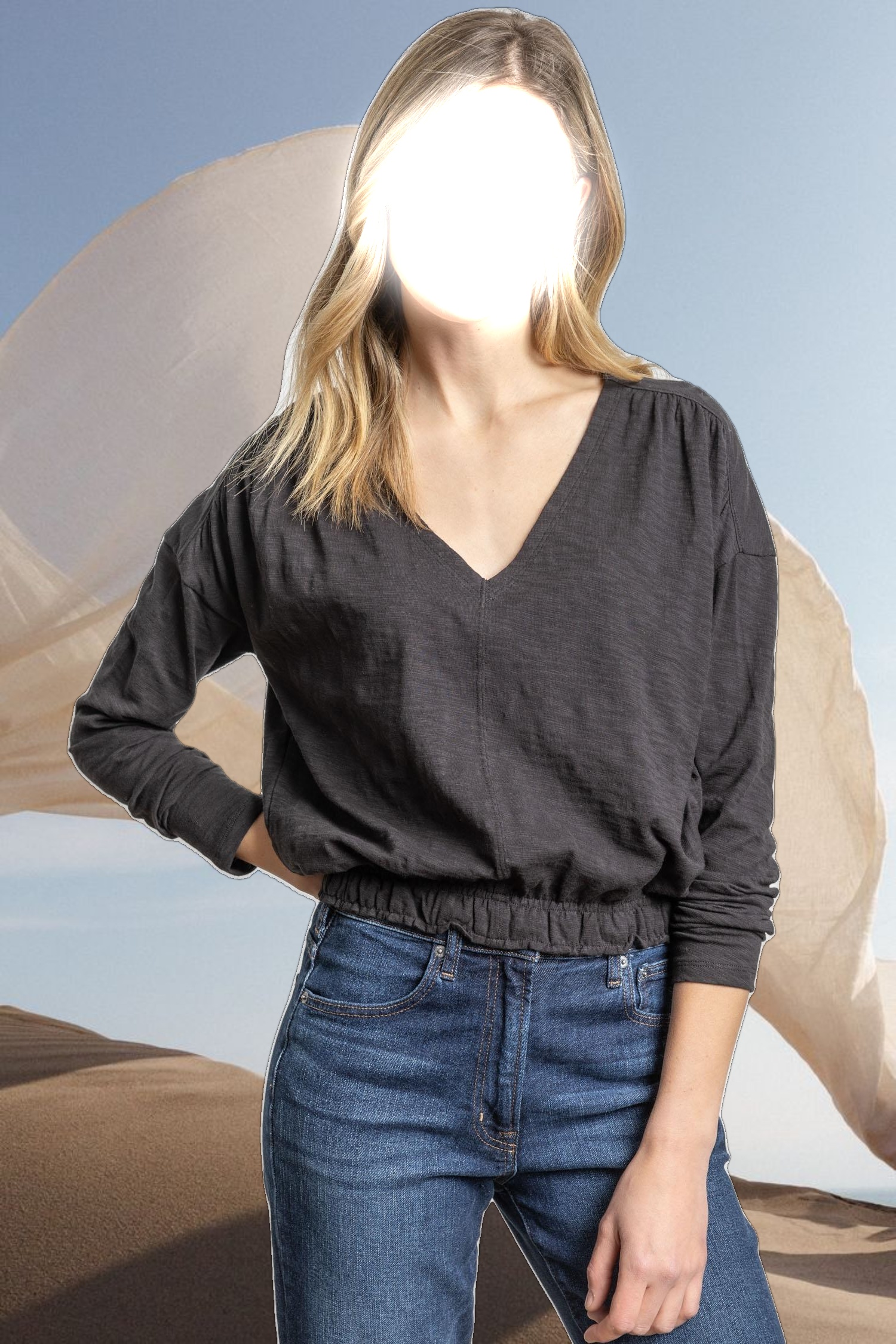 Elastic Hem Easy V-Neck