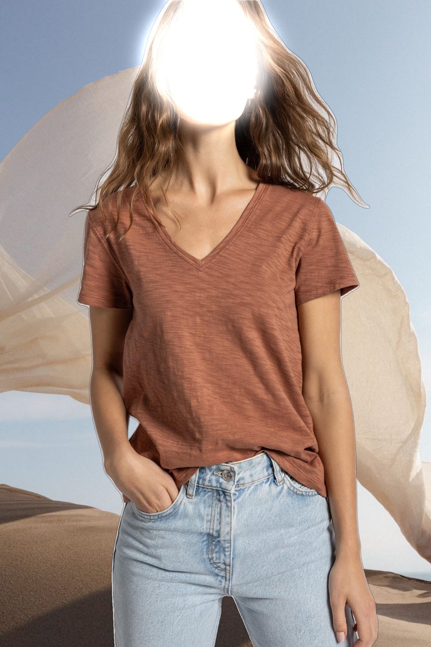 V-Neck Short Sleeve Back Seam Tee