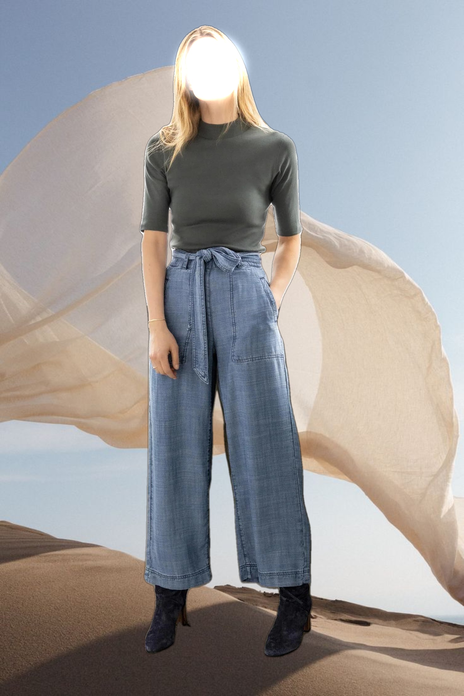 Elbow Sleeve Mock Neck