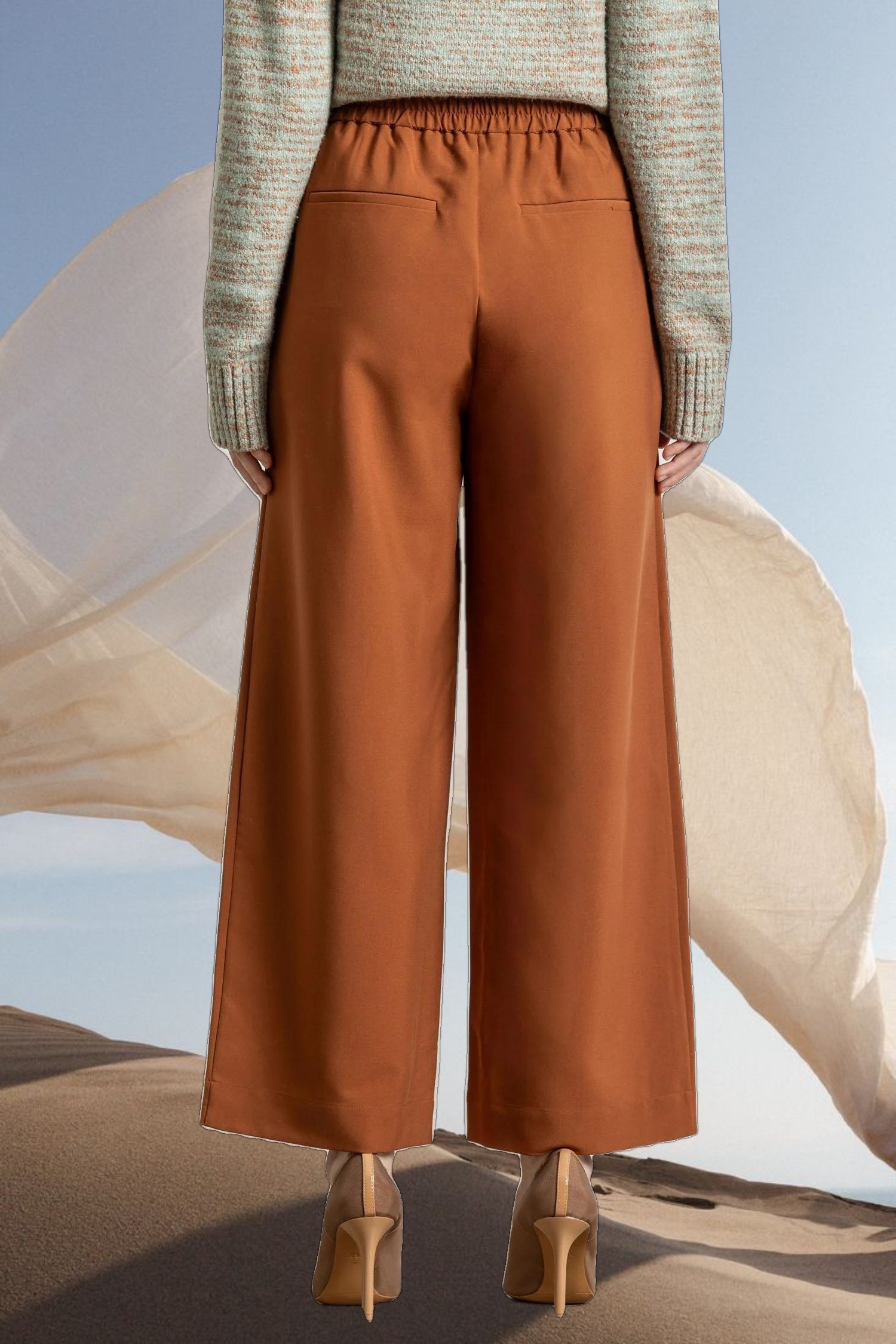 Wide Leg Pull On Pant