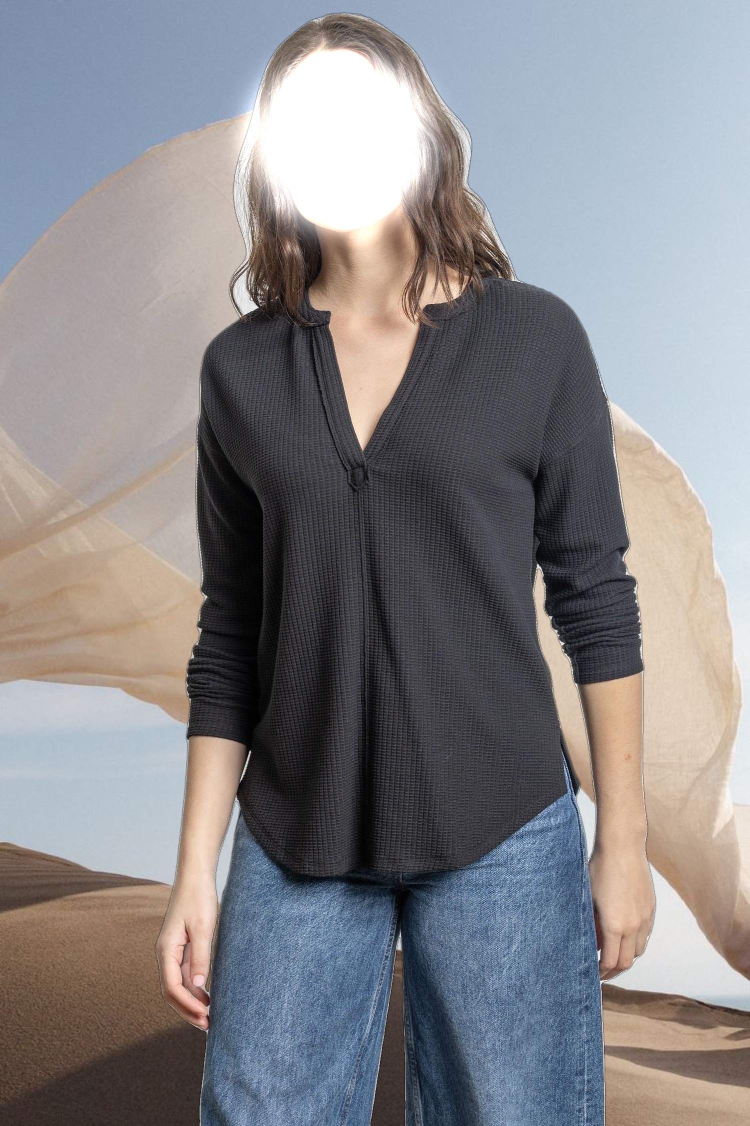 Rounded Hem Split Neck