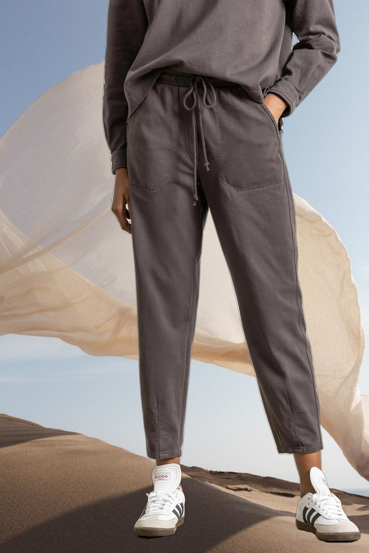 Barrel Leg Ankle Pant