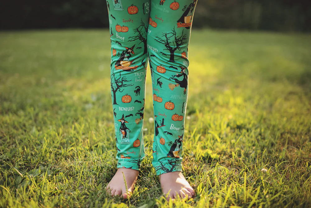 THE WITCH MILK SILK LEGGINGS