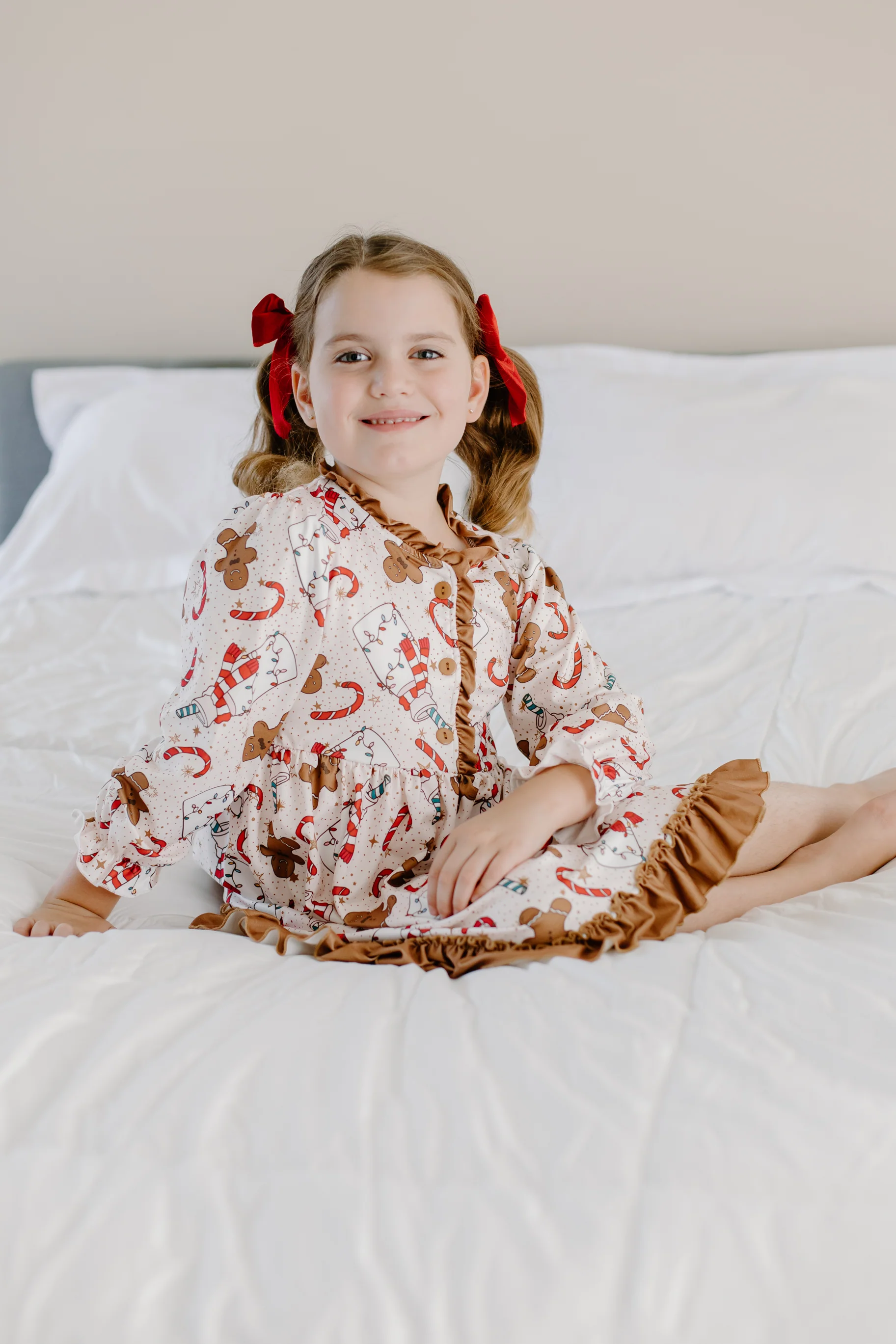 GINGERBREAD COOKIES & MILK LOUNGE GOWN